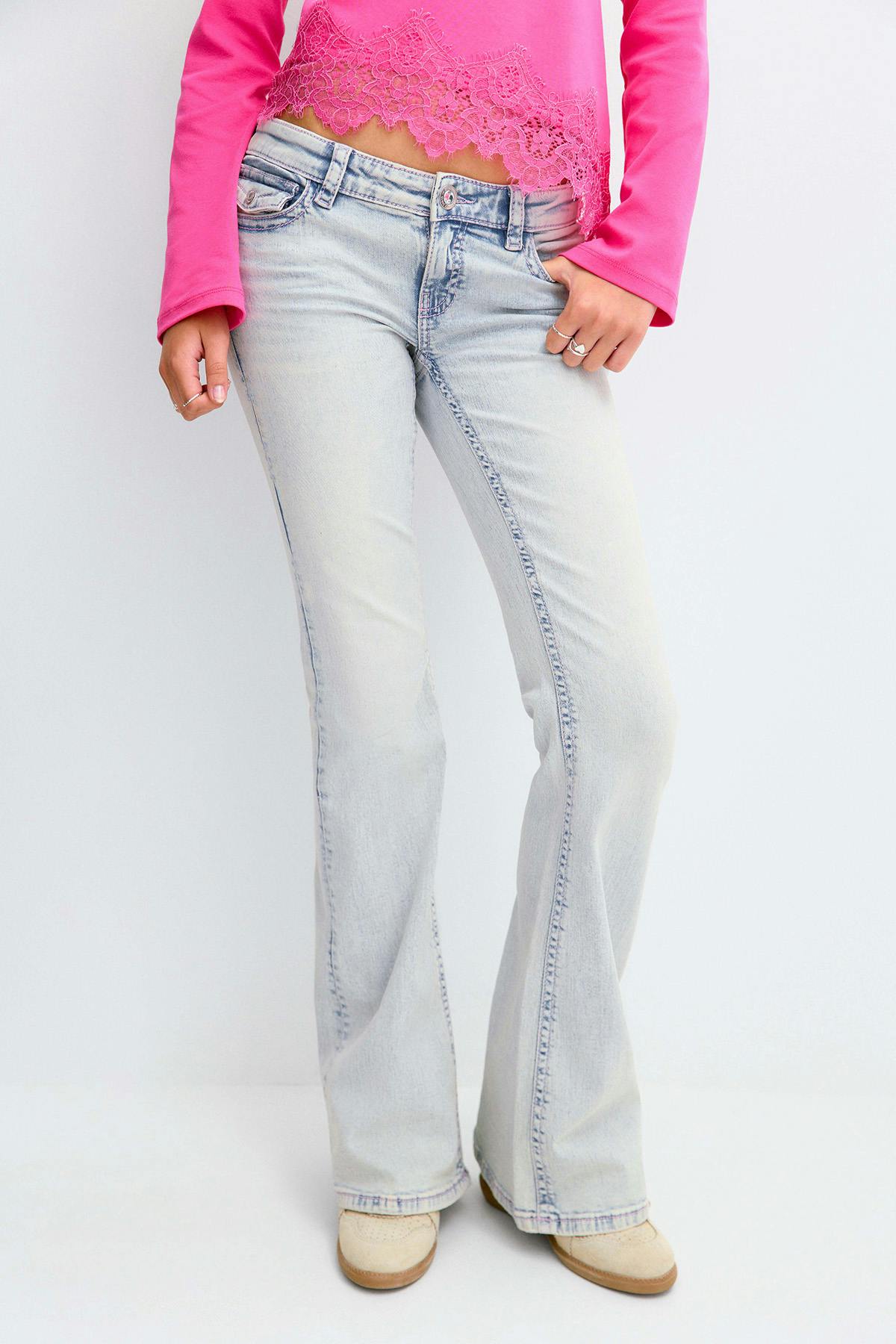 Y angel wings flare jeans