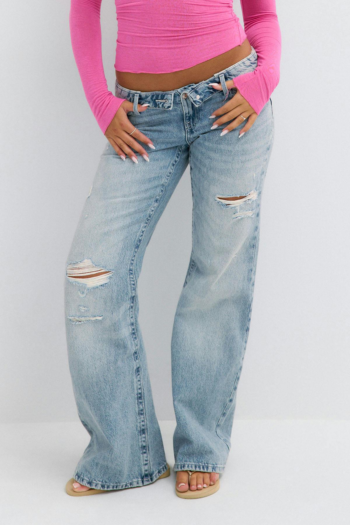 14+ delulu low loose jeans