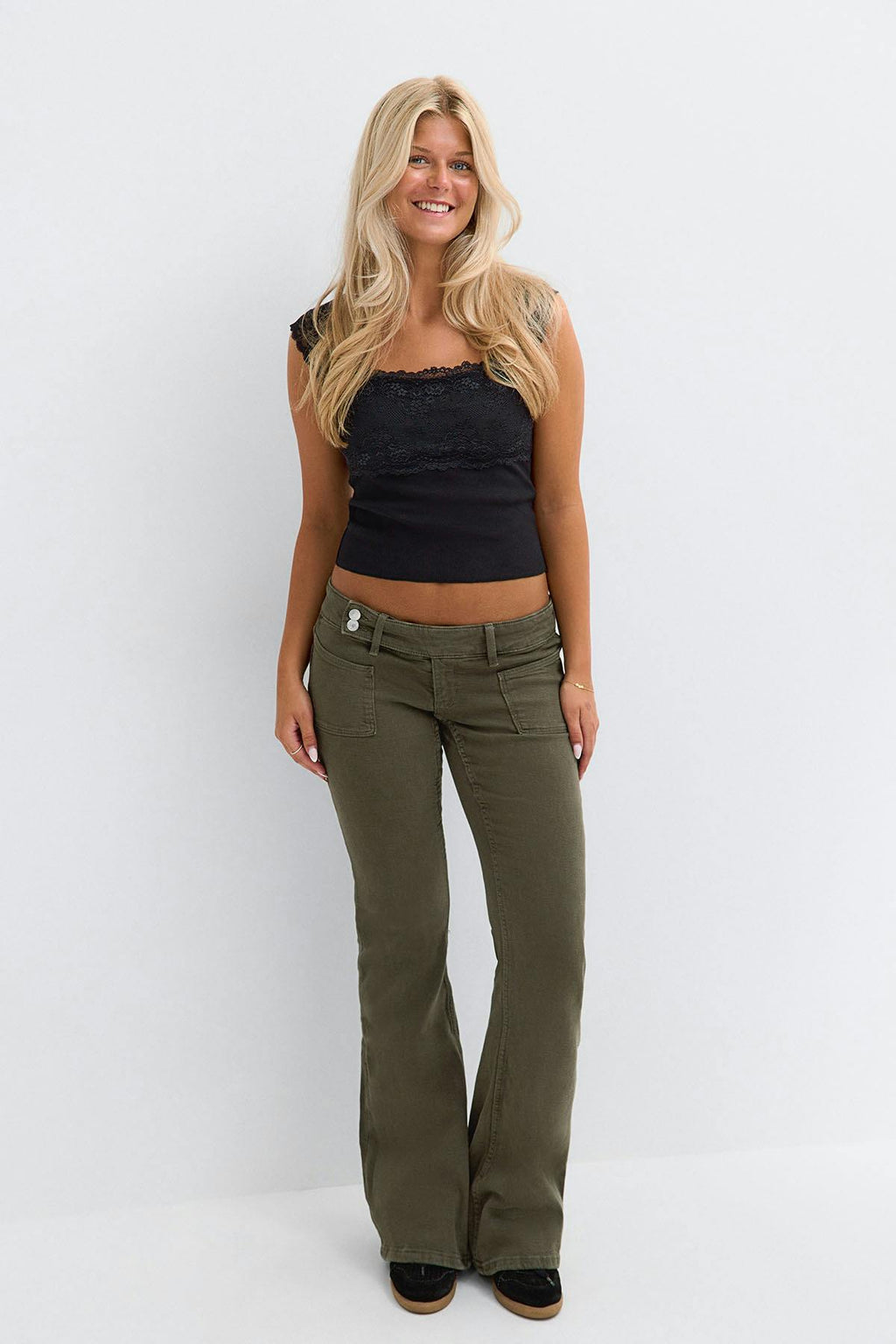 14+ pleated flare jeans