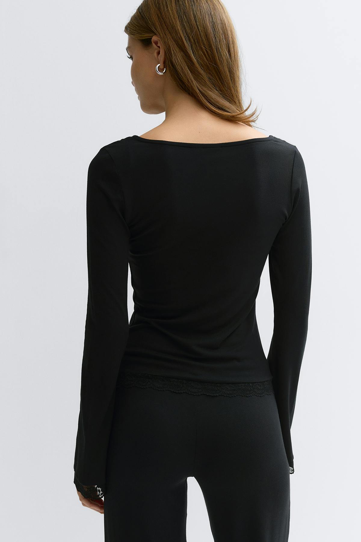 Square neck lace top