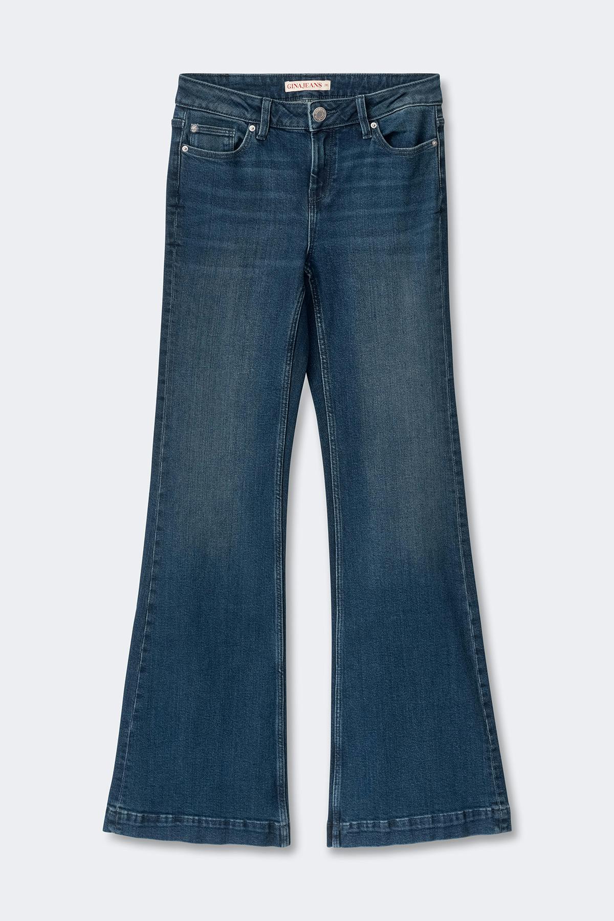 Shape up flare petite jeans