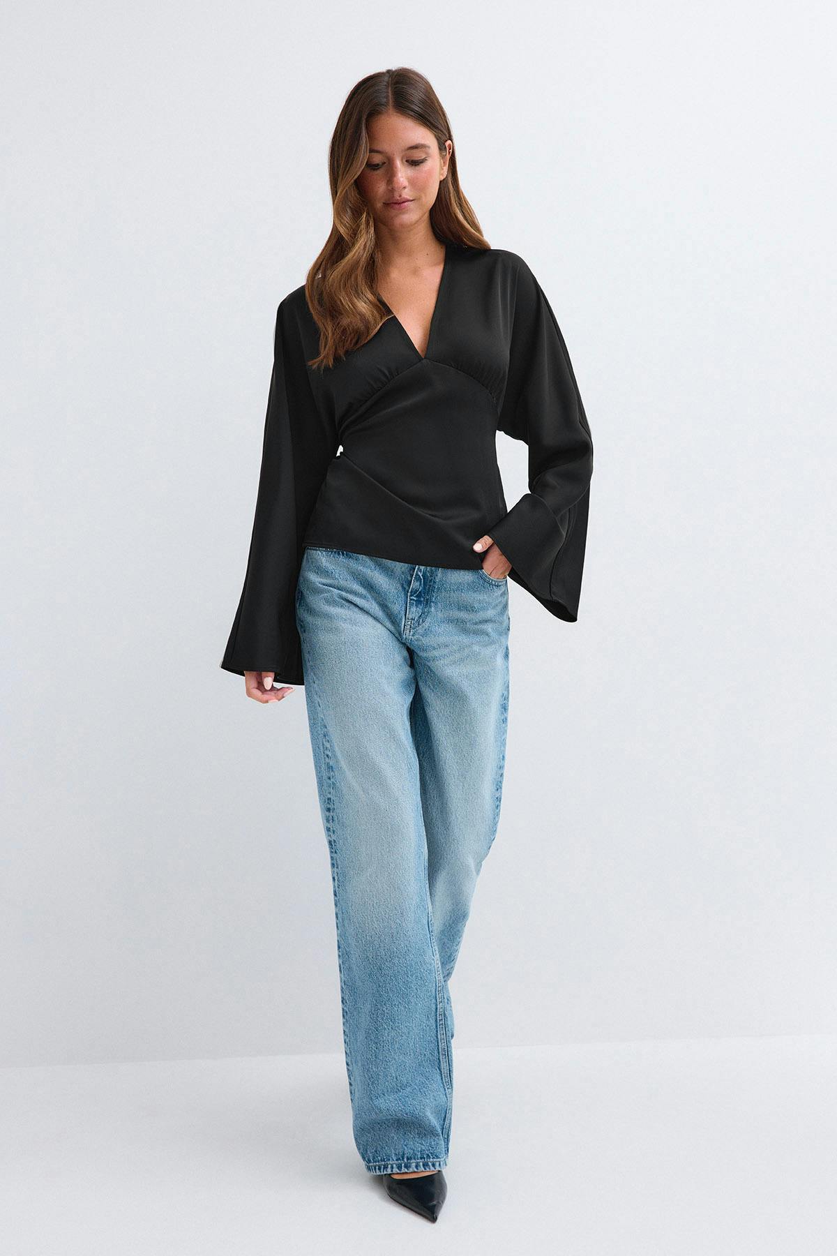 Shaped blouse