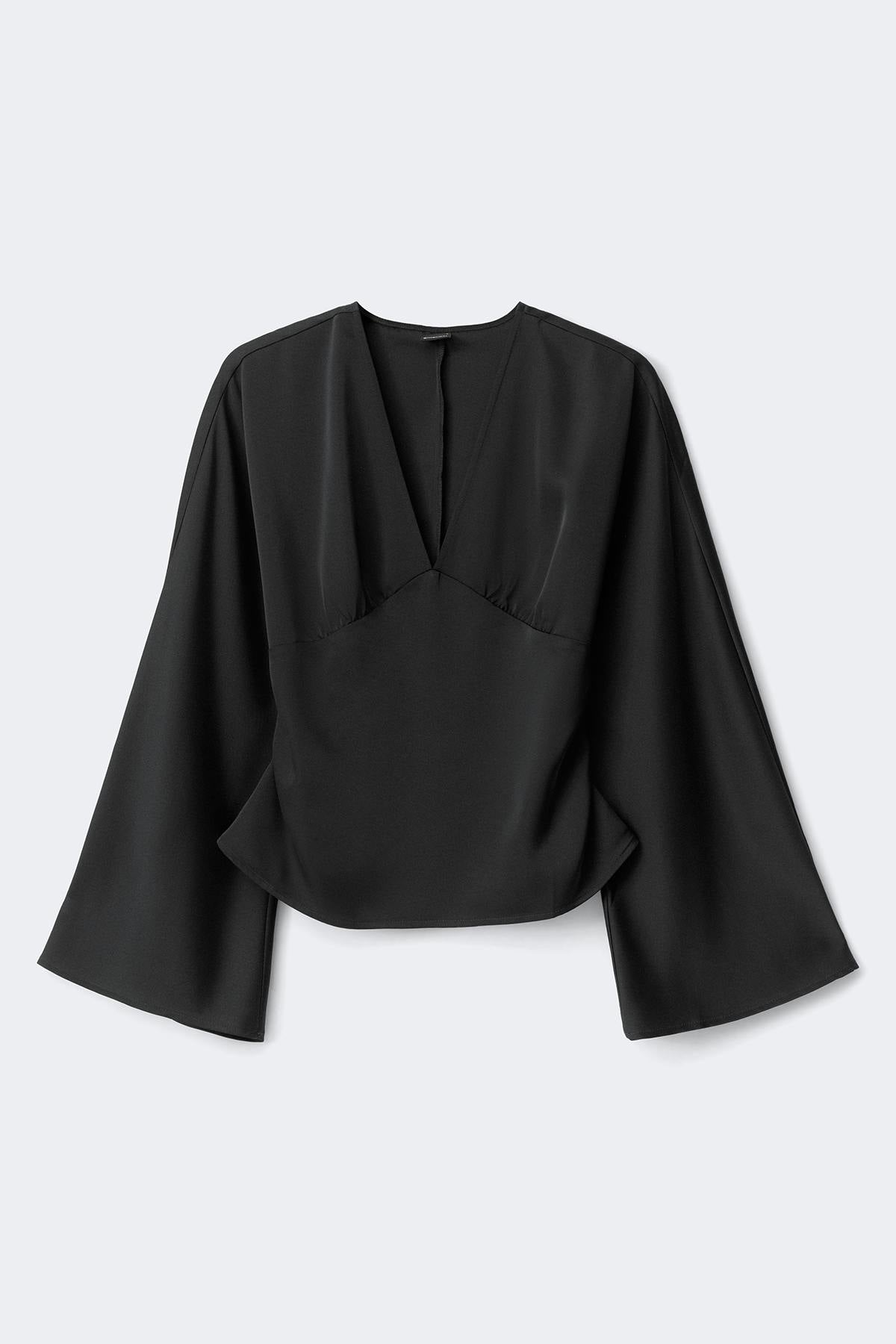 Shaped blouse