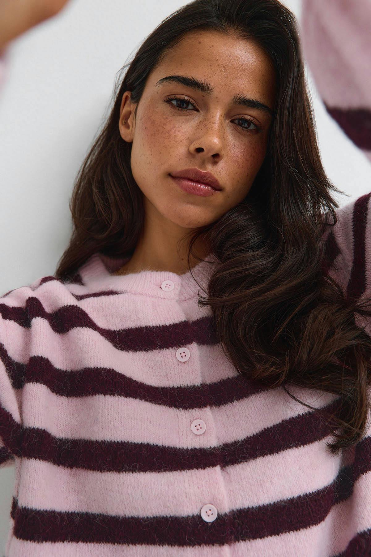 Knitted stripe cardigan