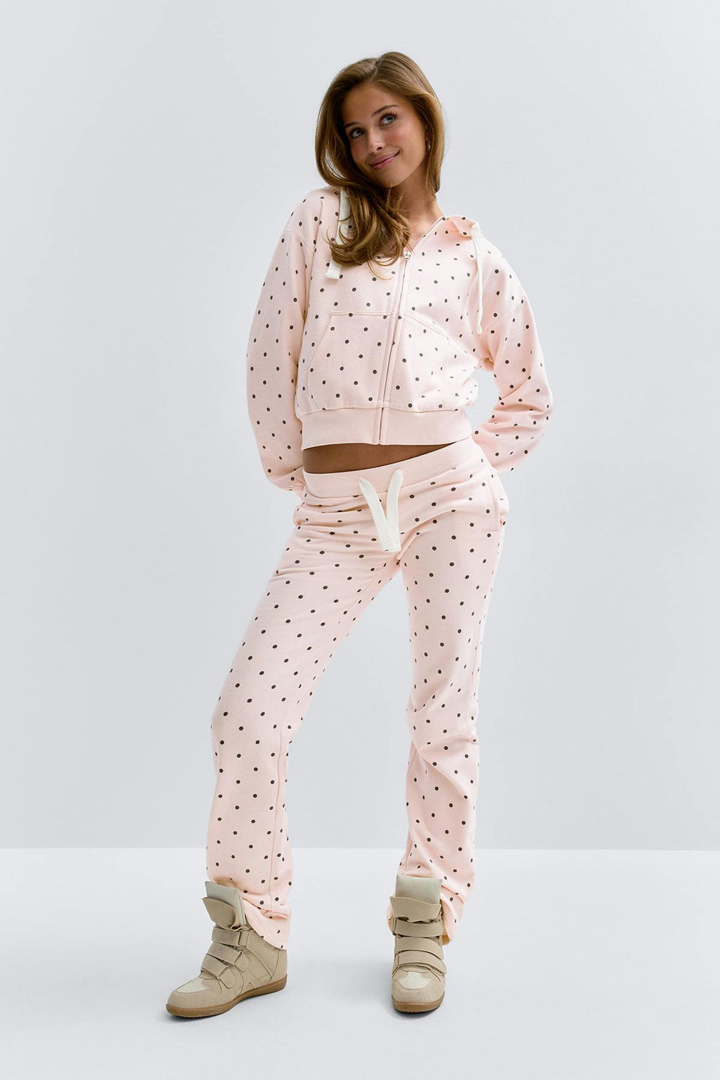 14+ low waist sweatpants