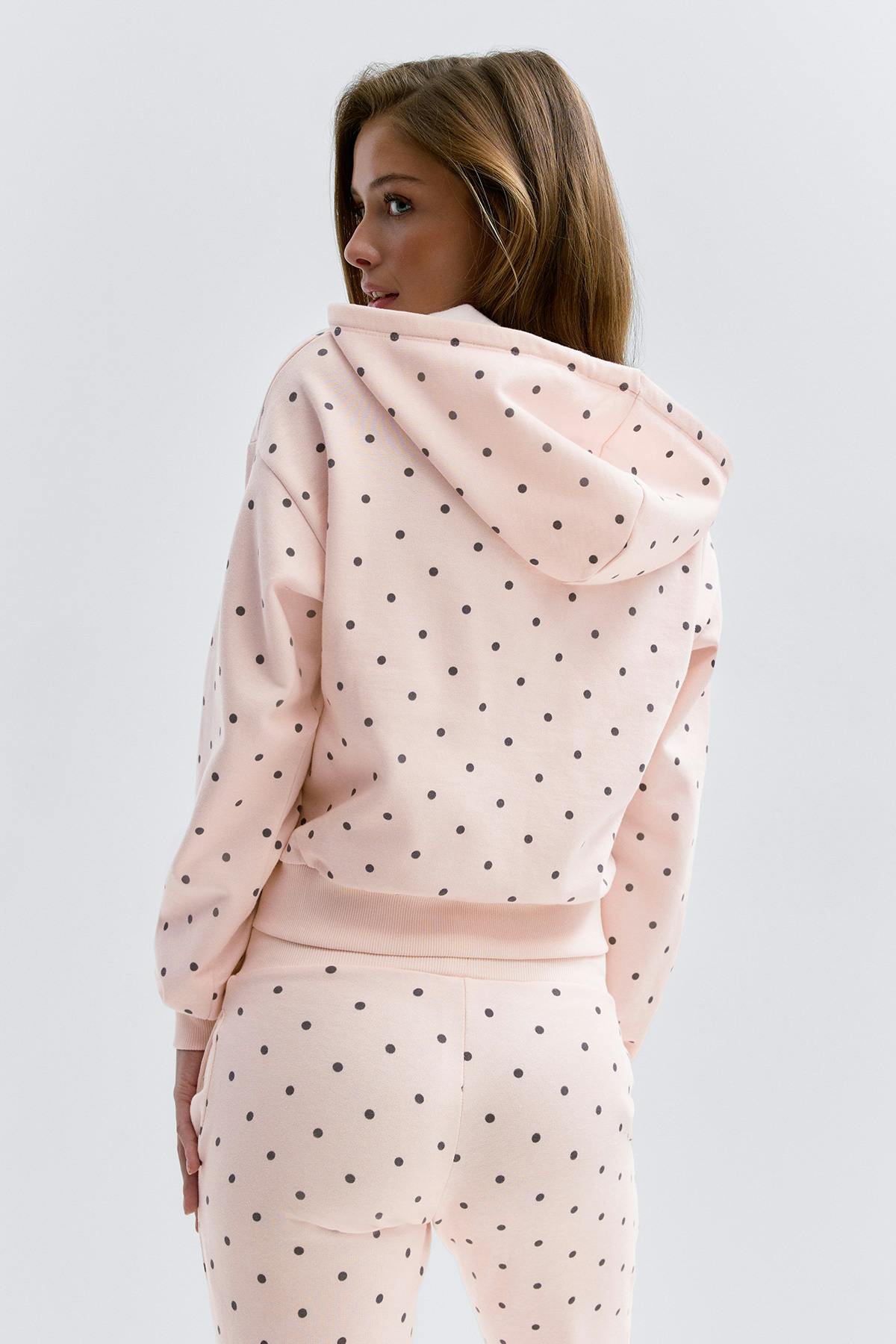 14+ zip hoodie