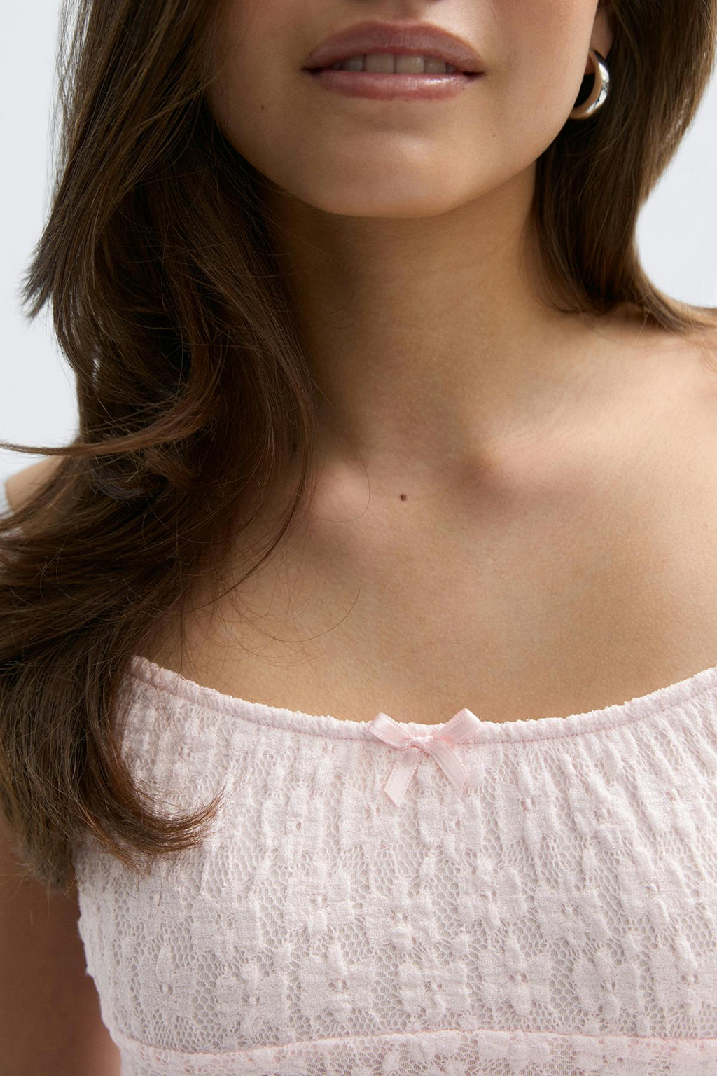 Y lace ruched top