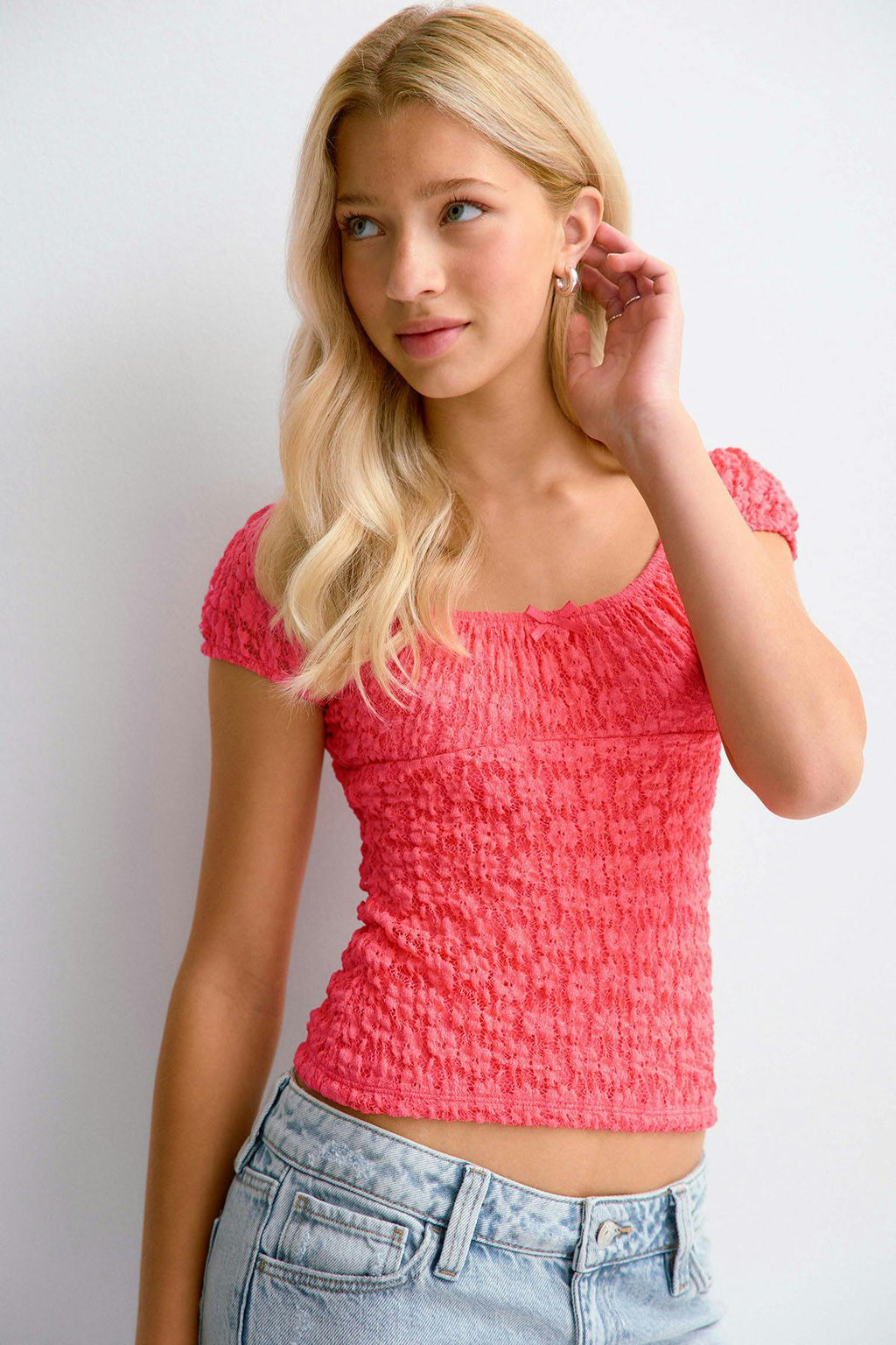 Y lace ruched top