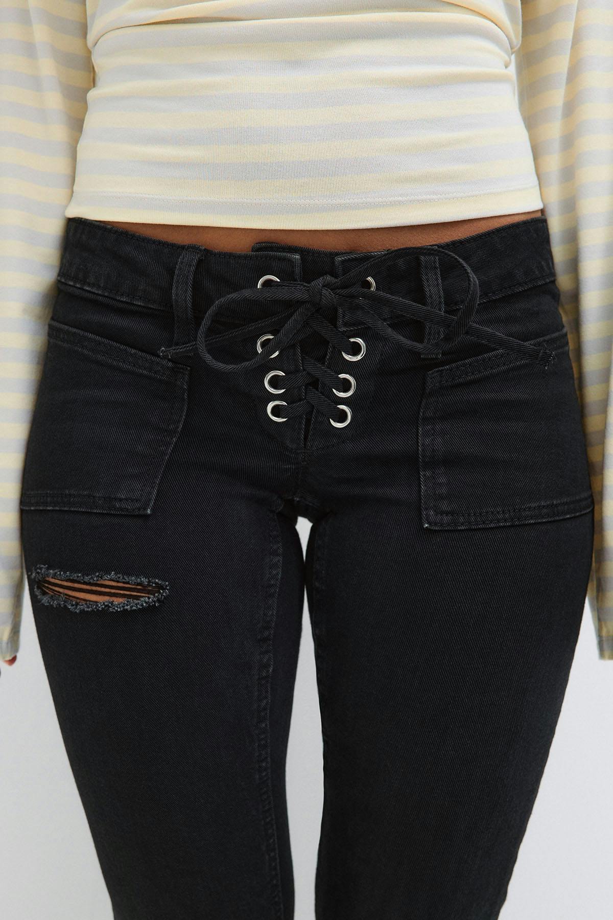 14+ pleated tie jeans