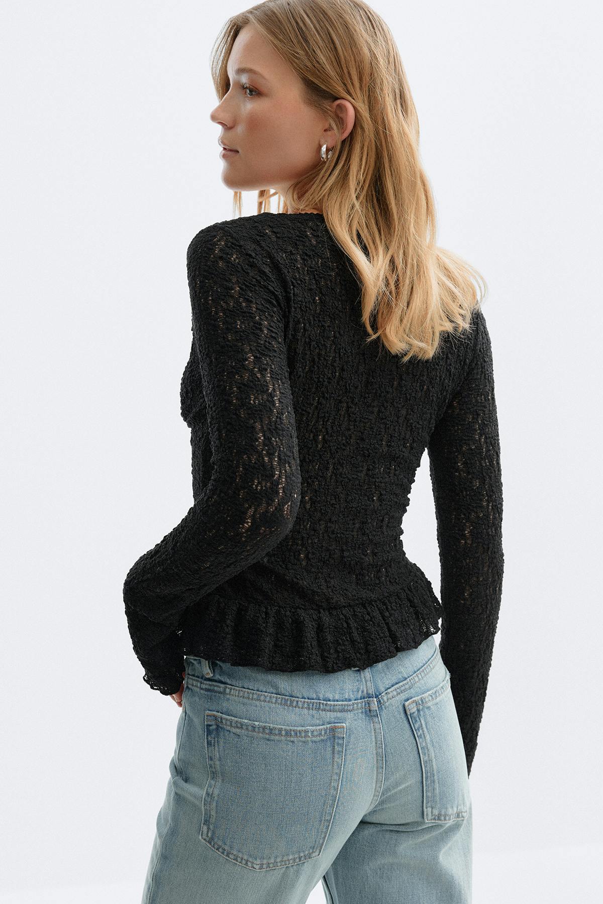 Lace v-neck top