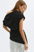 Asymmetric pleated top