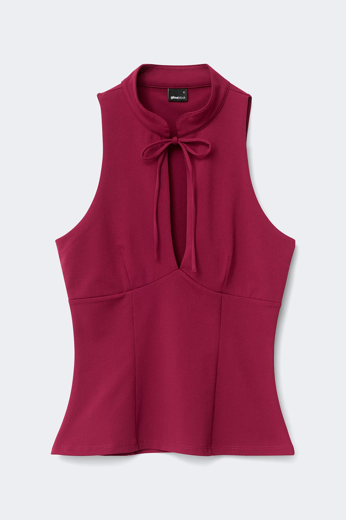 Keyhole tie top