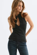 Keyhole tie top