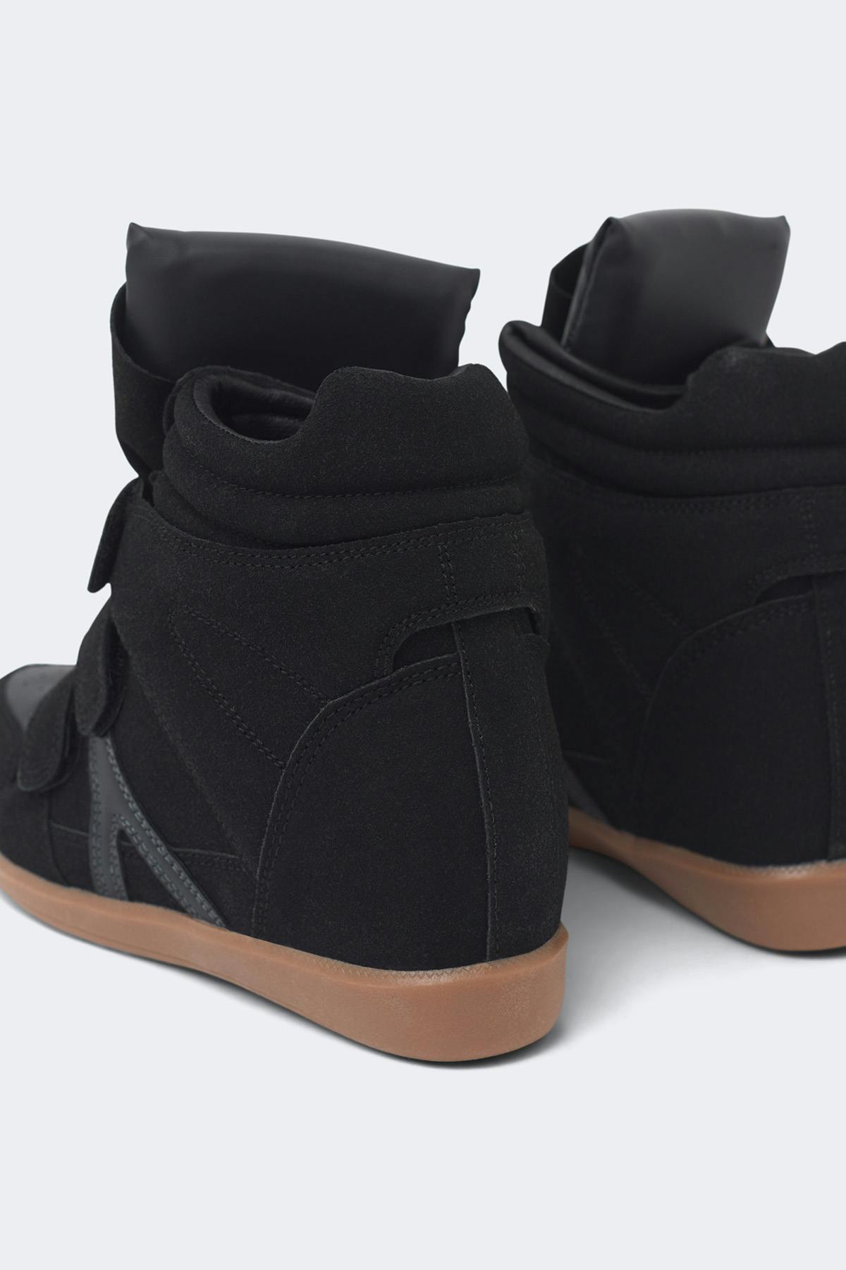 14+ wedge sneakers