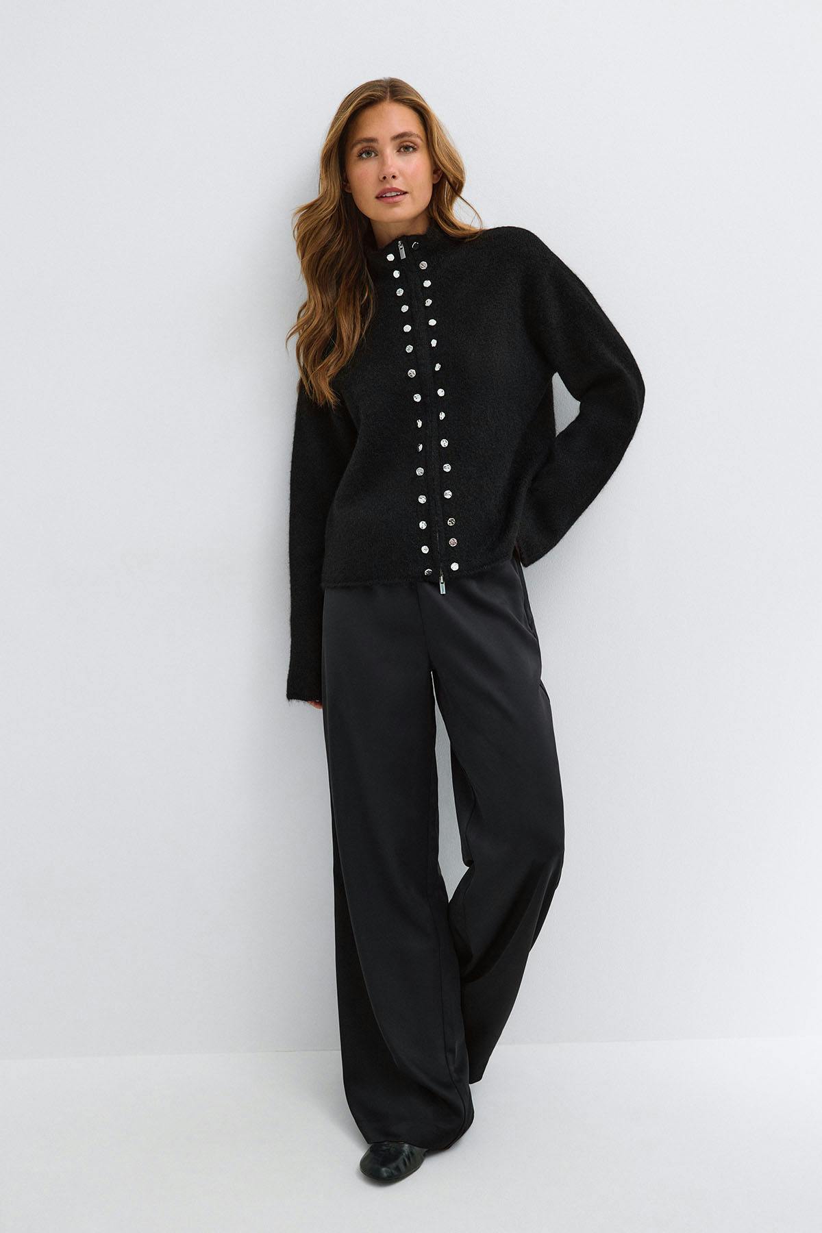 Knitted button cardigan