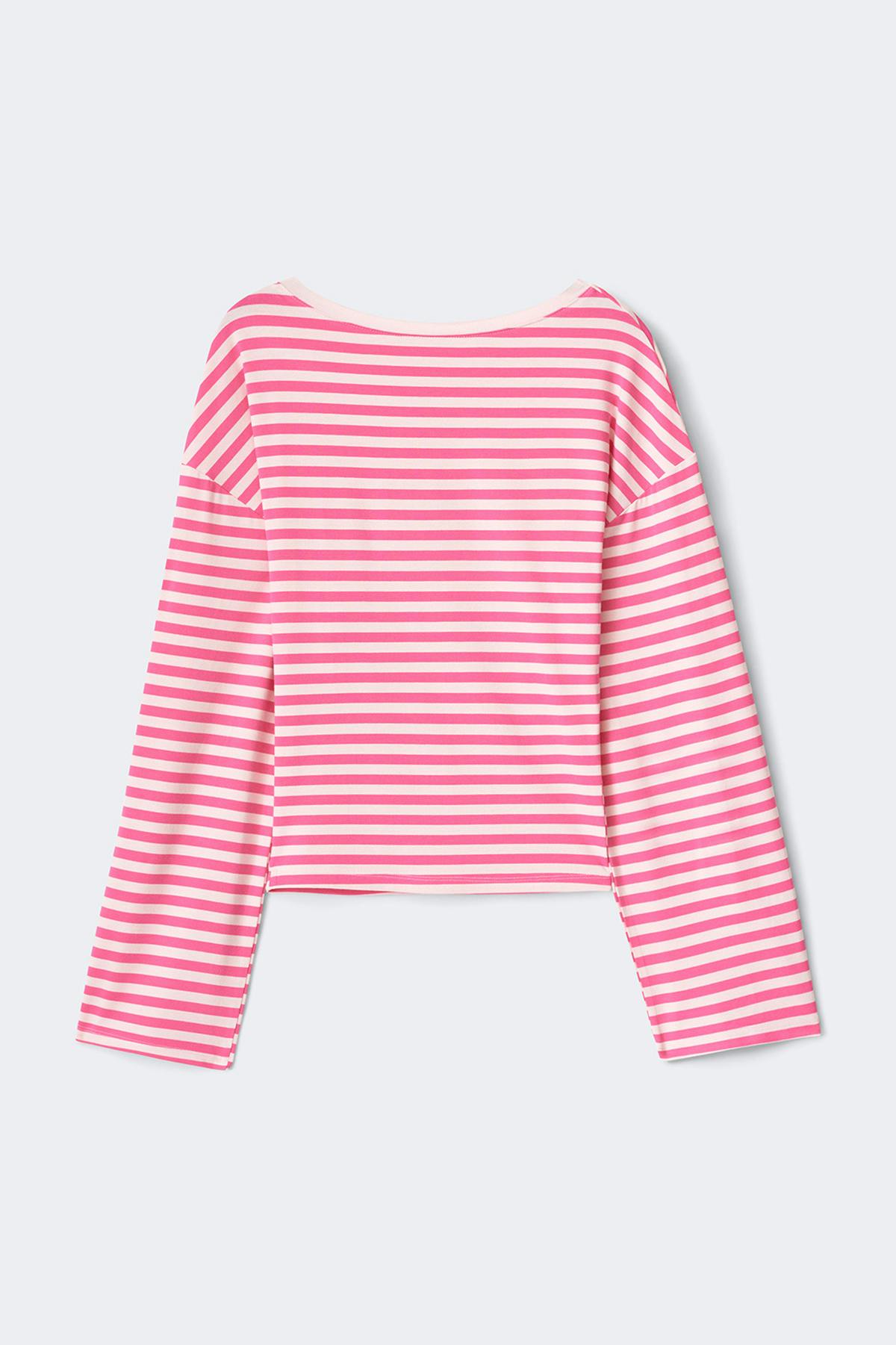 14+ fitted long sleeve top