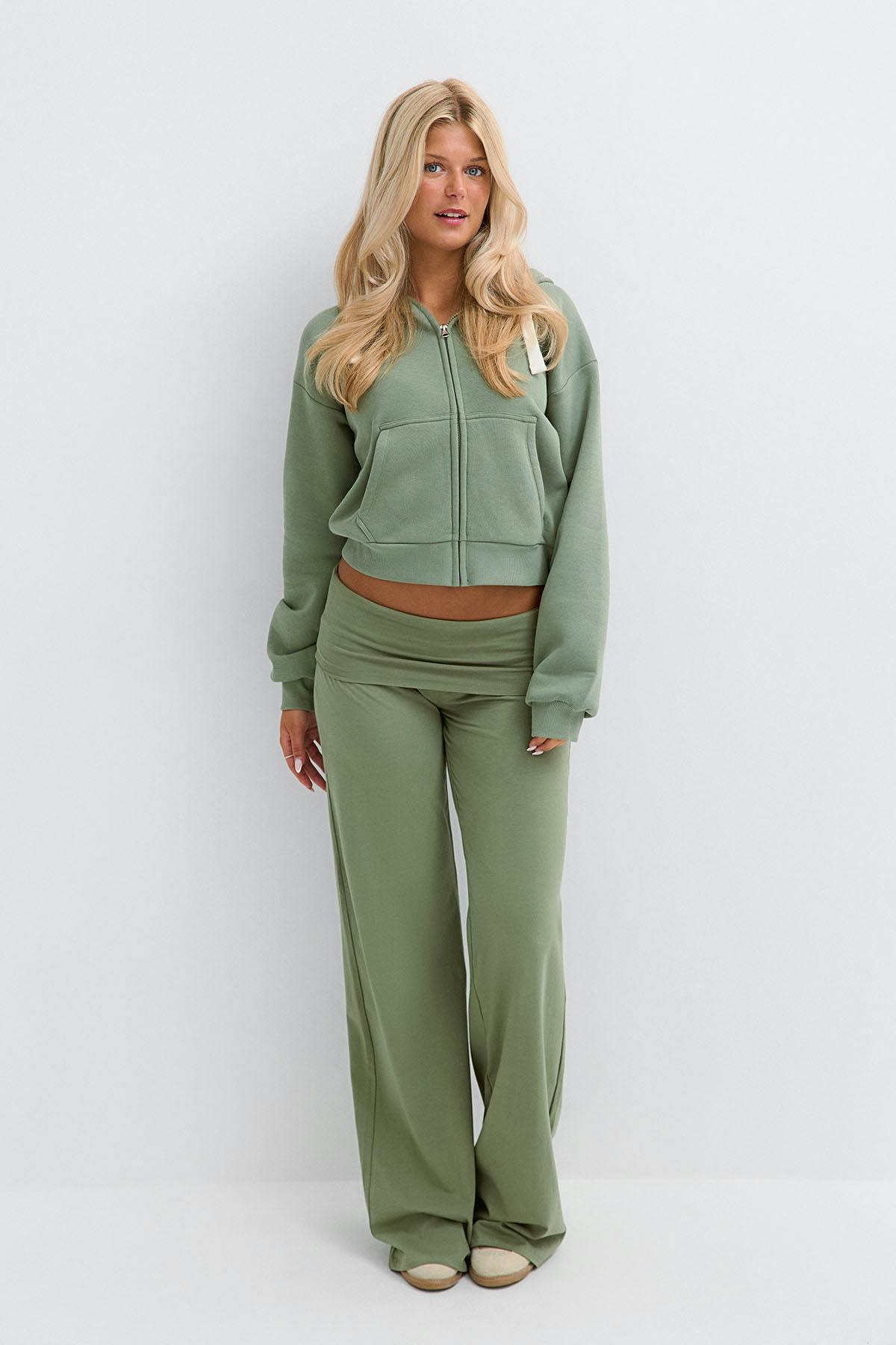 14+ coral baggy yoga pants