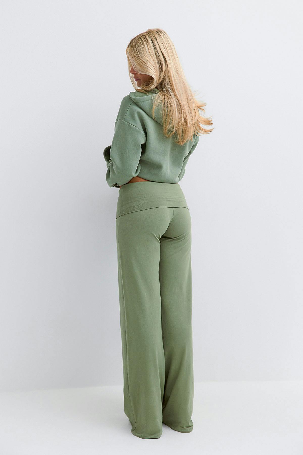 14+ coral baggy yoga pants