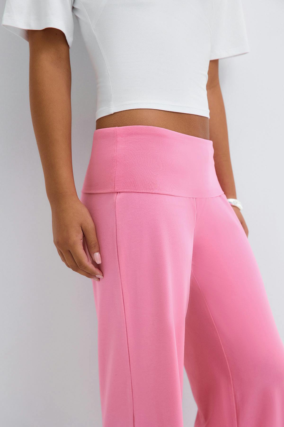 Y coral baggy yoga pants