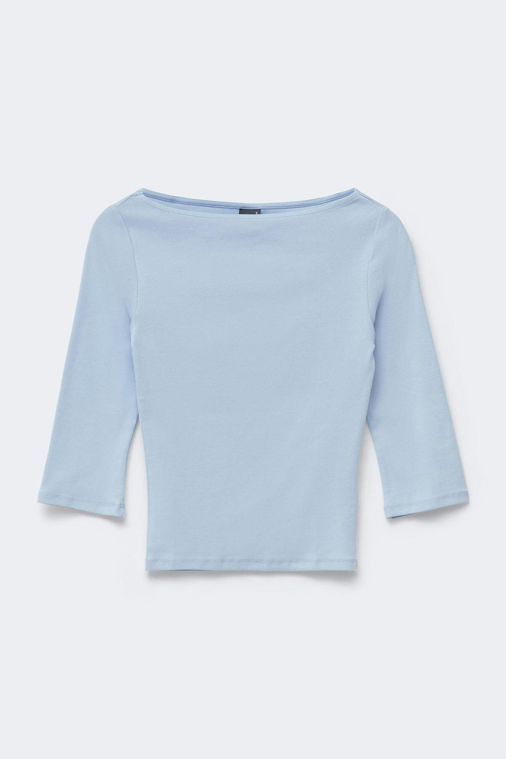 Quarter sleeve boatneck top