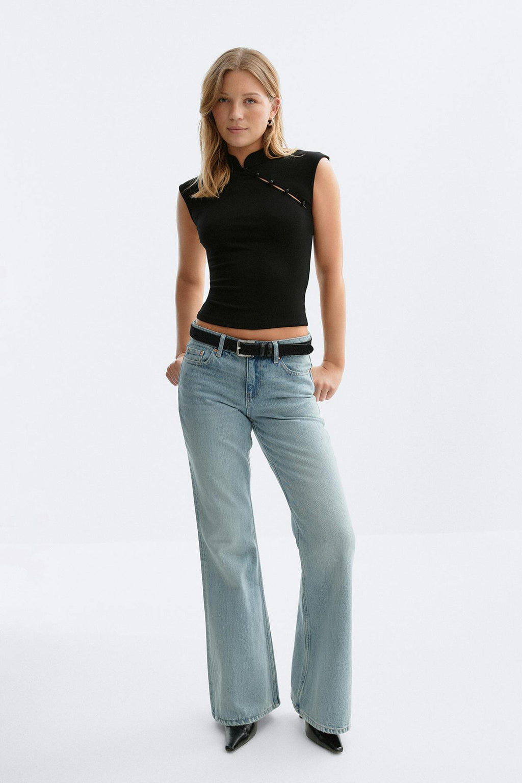 Mandarin collar button top