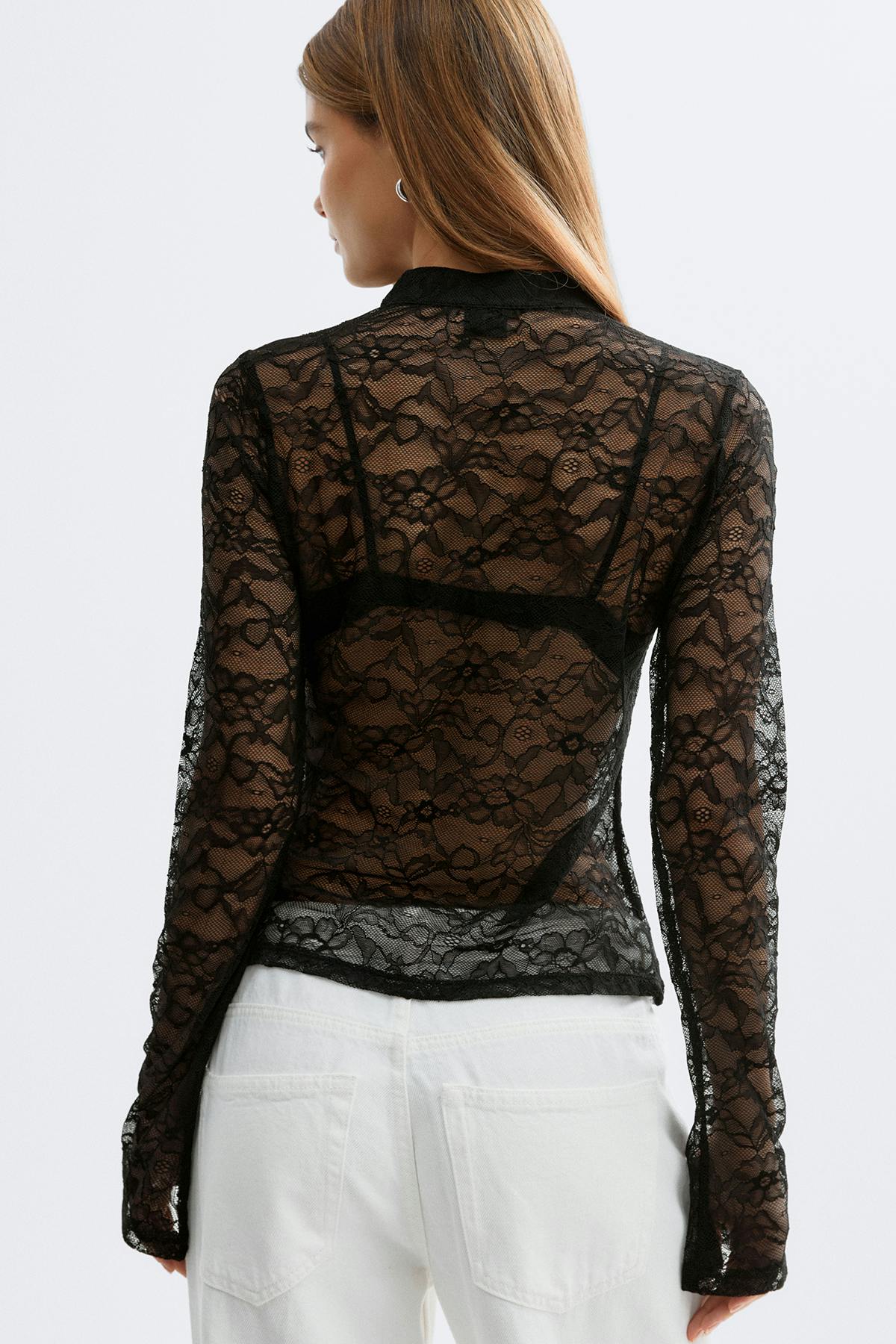 Lace top