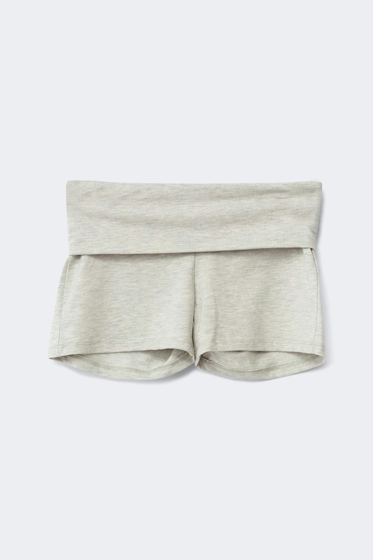 Y folded waist shorts
