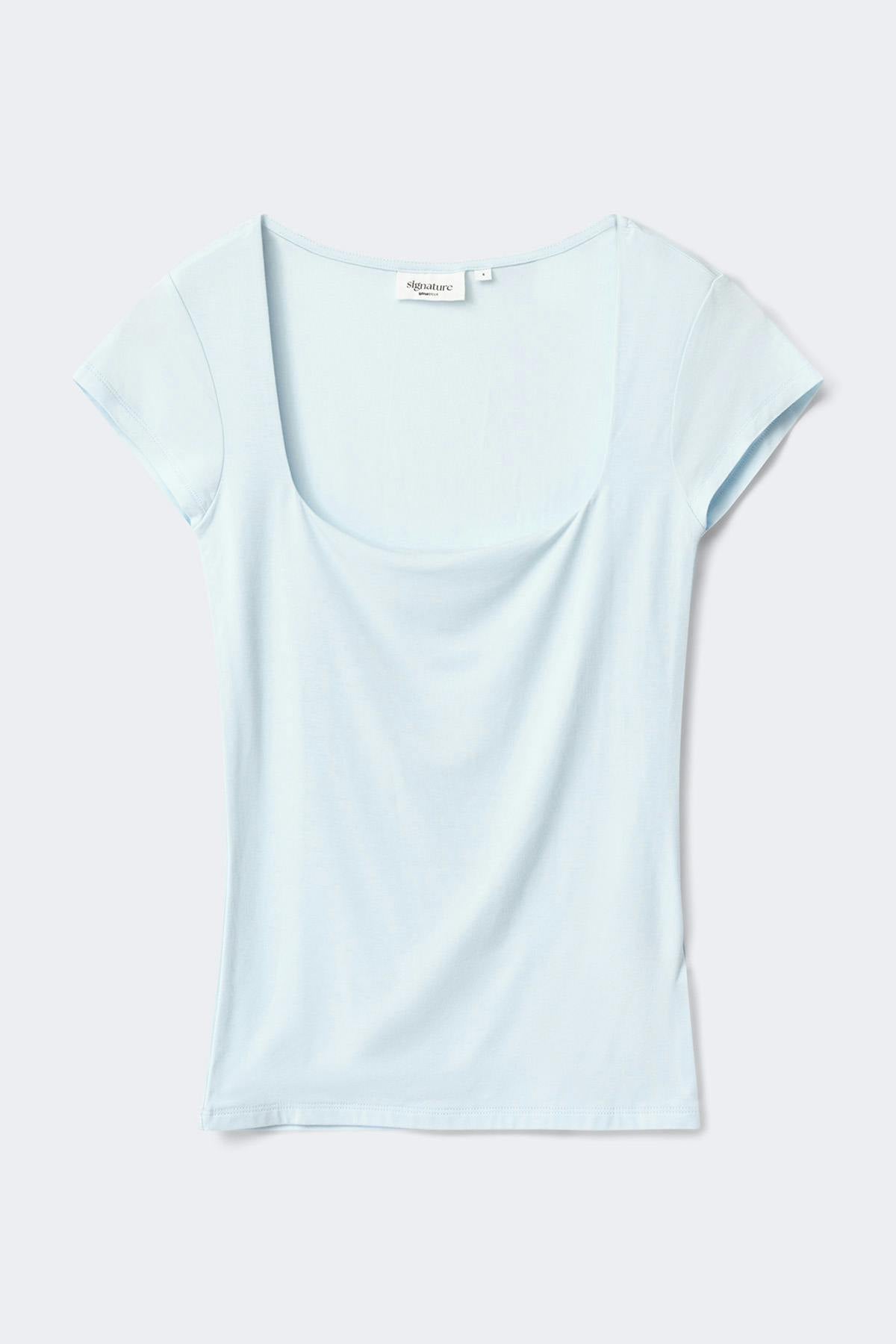 Slim fit short sleeve top