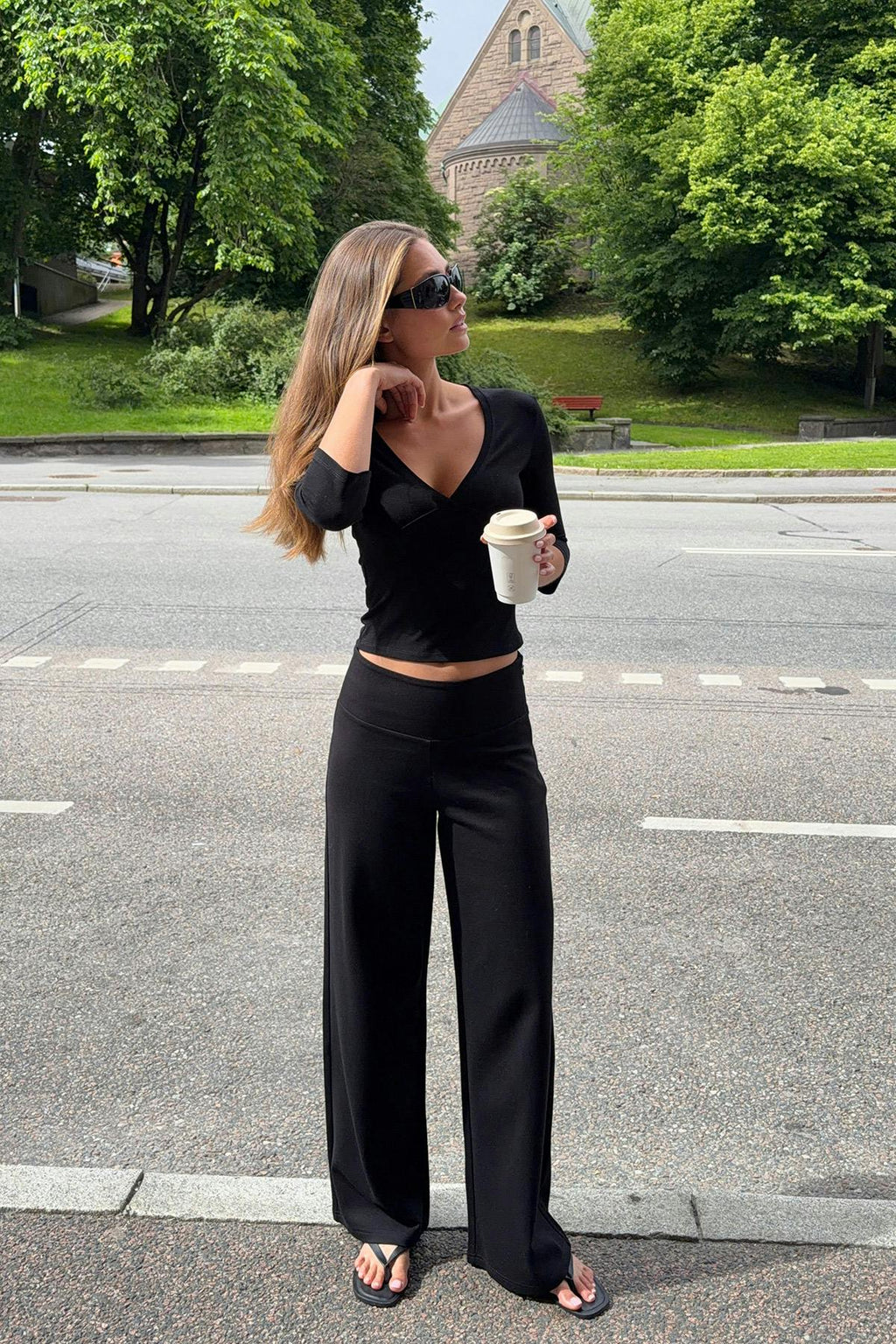 Mid waist wide trousers