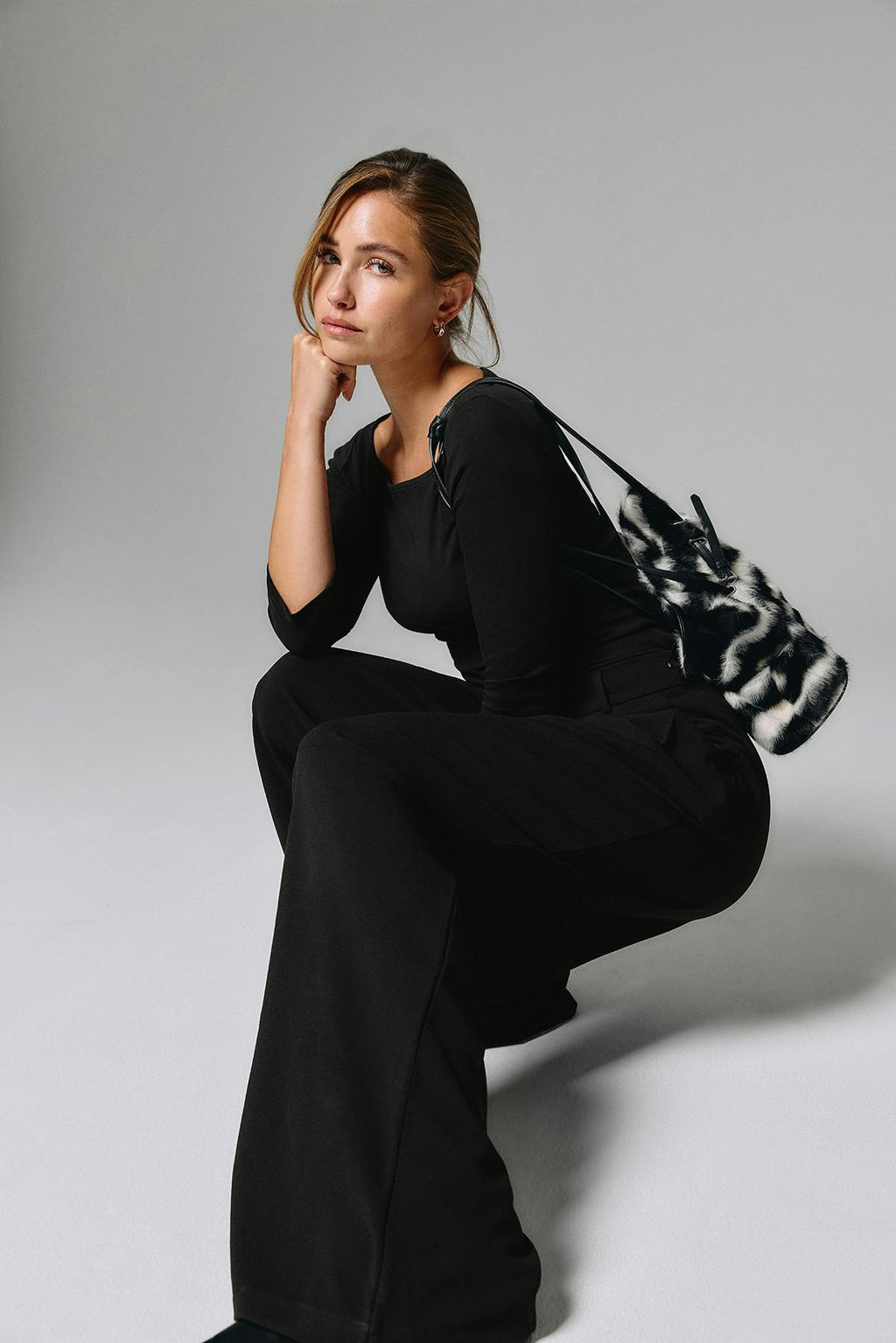 Tailored pleated trousers