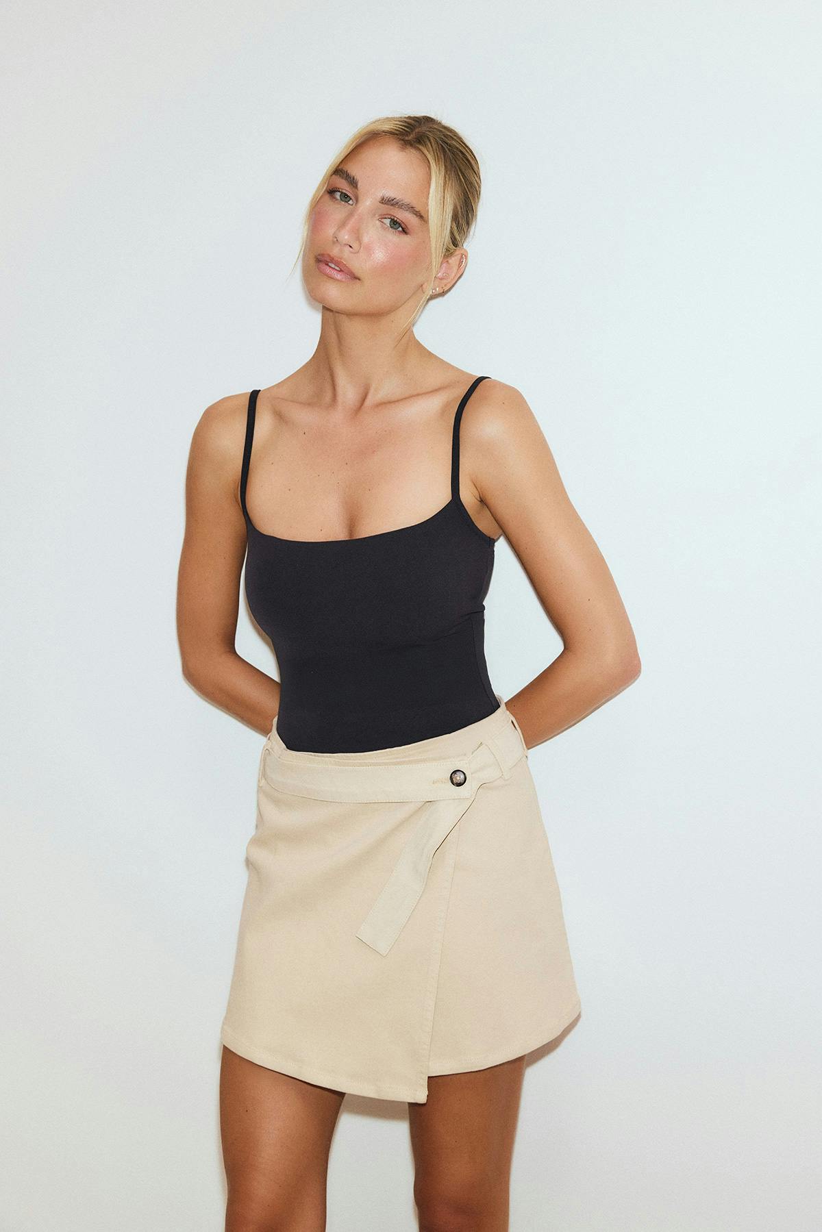 Soft sculpt padded singlet