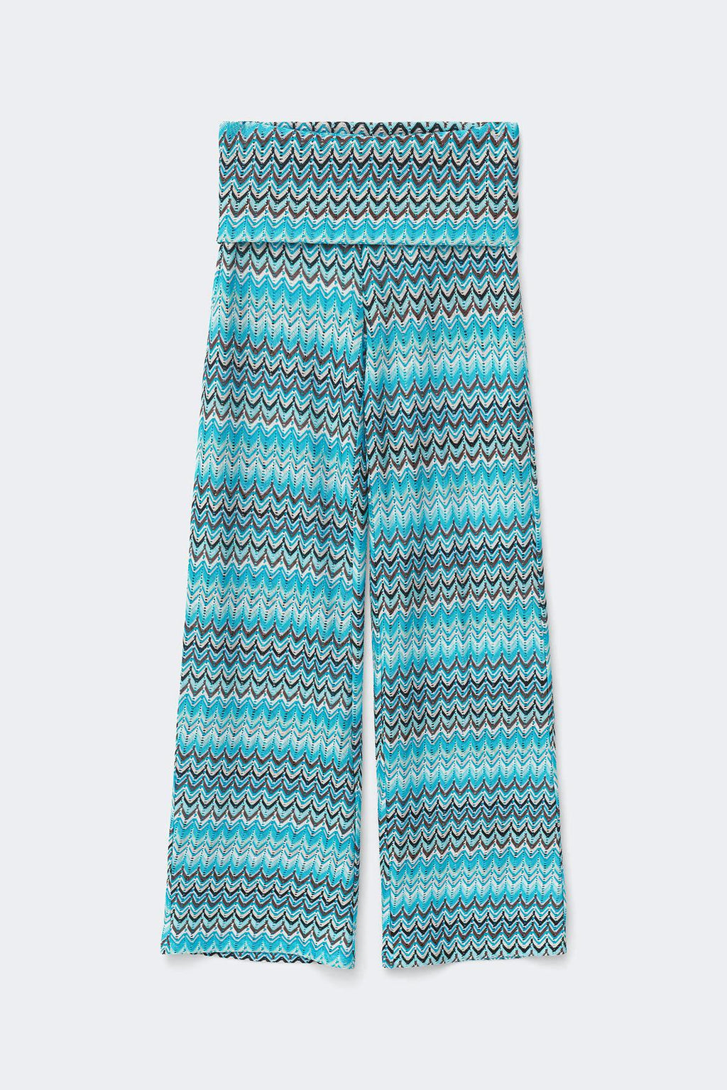 14+ folded trousers