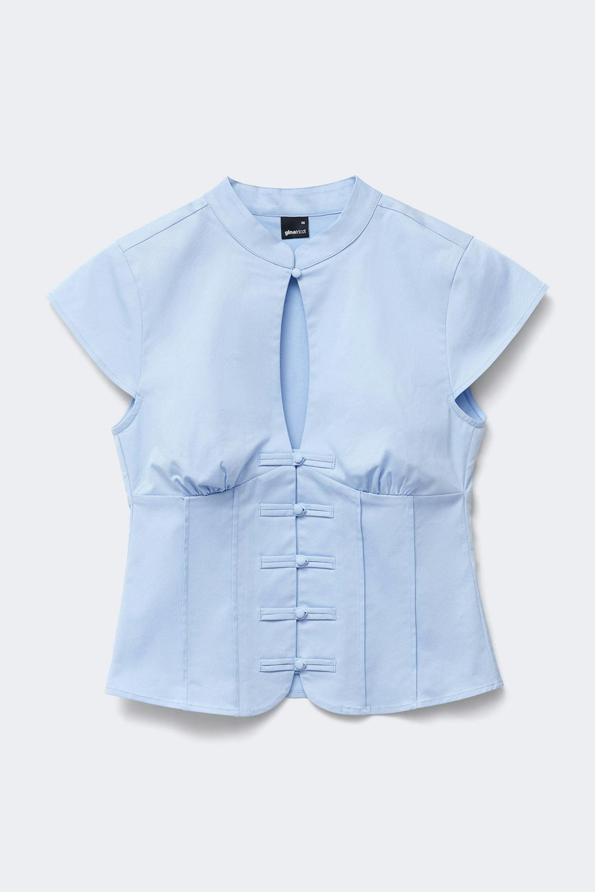 Keyhole top