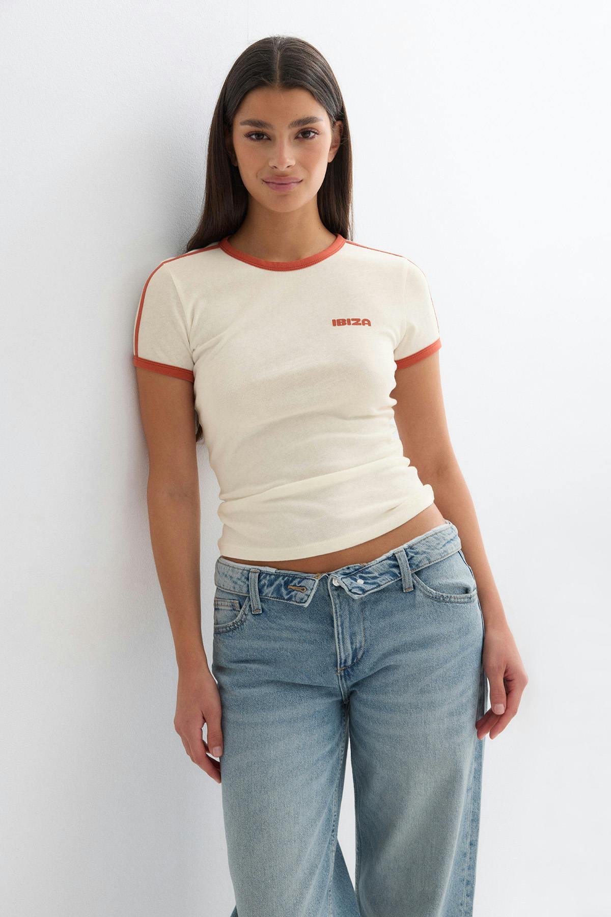 Tight tee