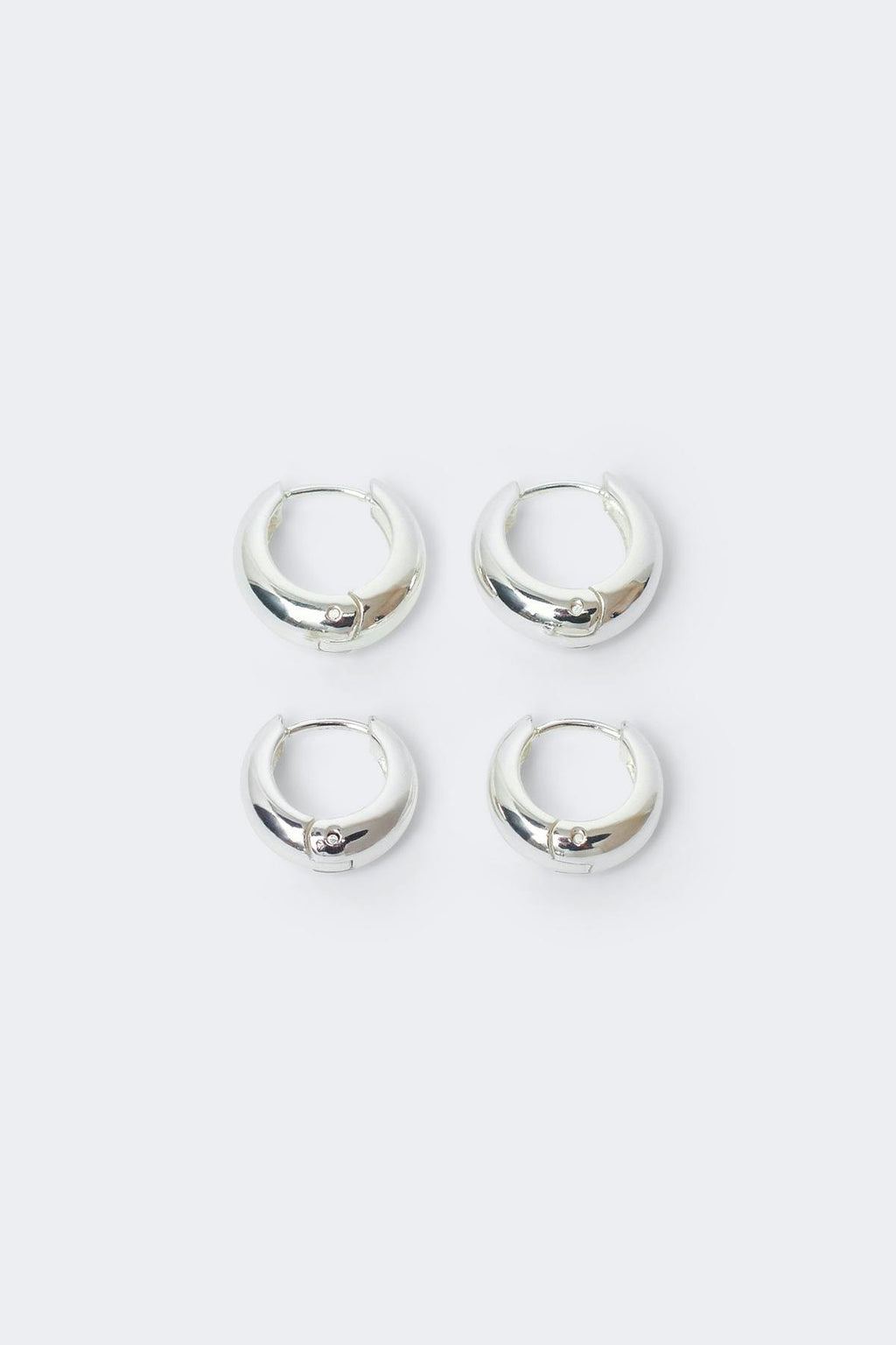 2-pack stainless steel earrings