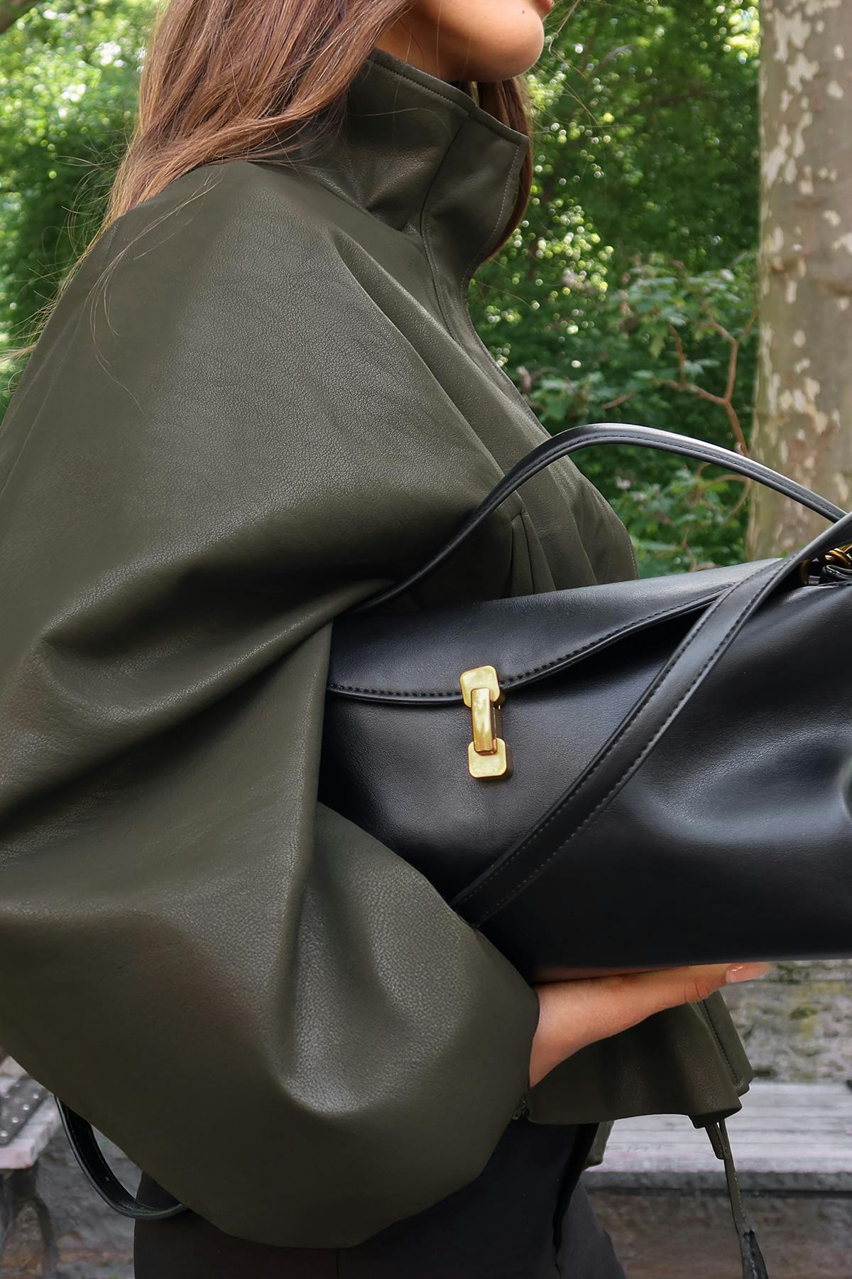 Envelope slouchy bag