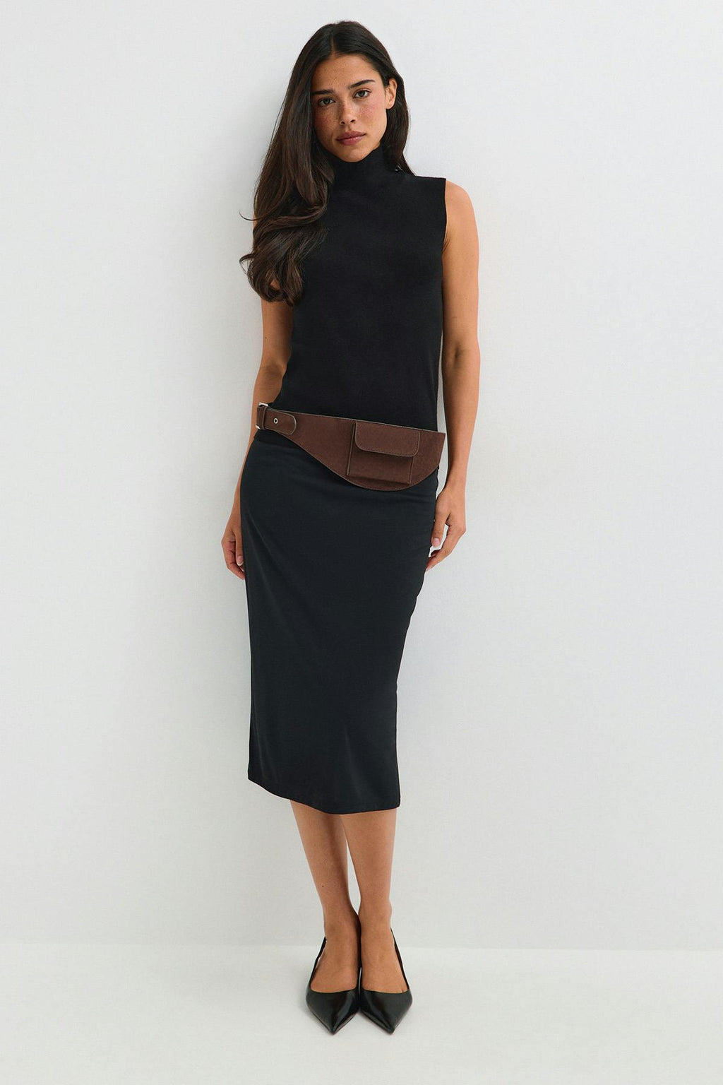 Pocket hip belt