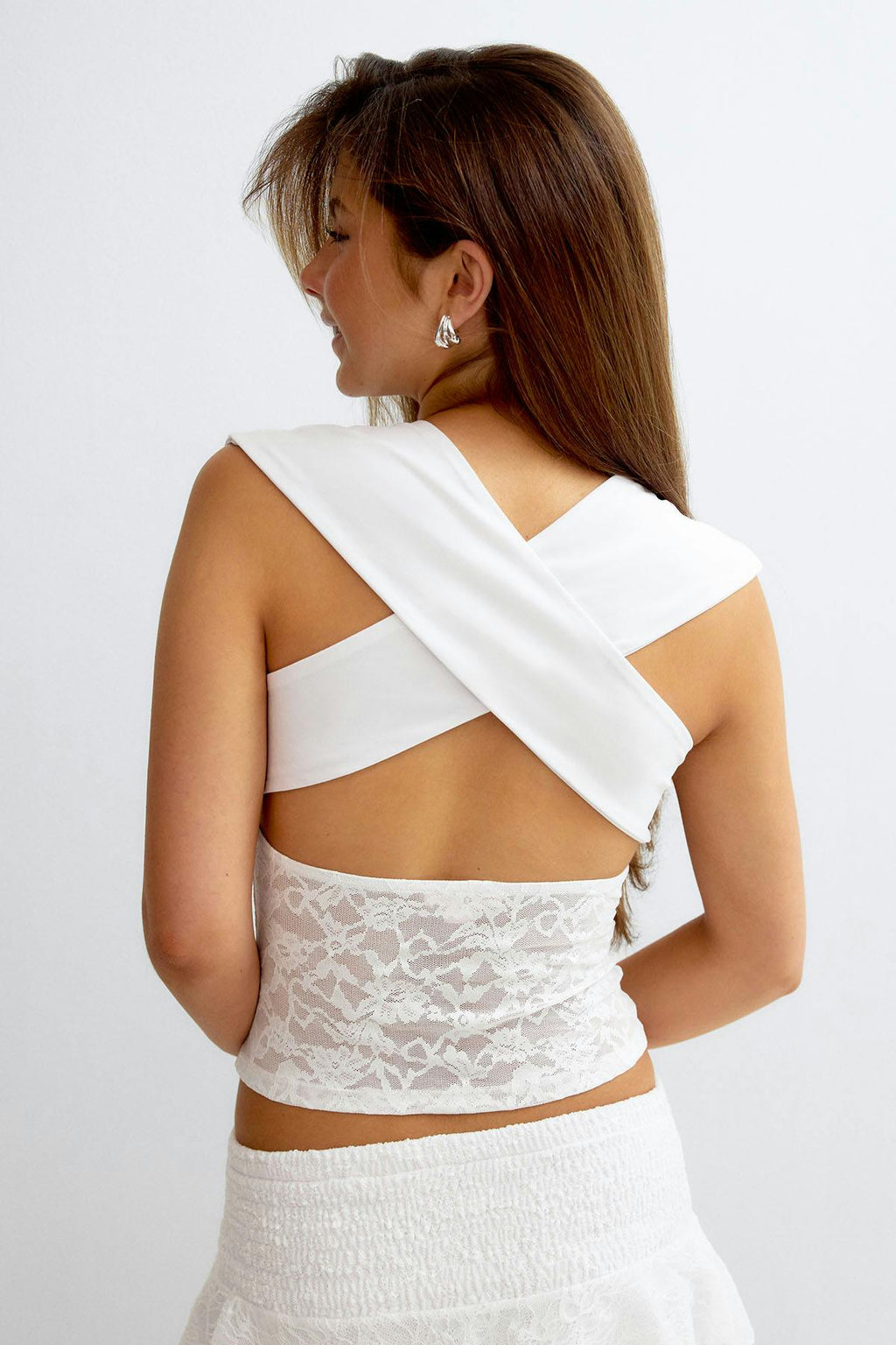 14+ lace detail top