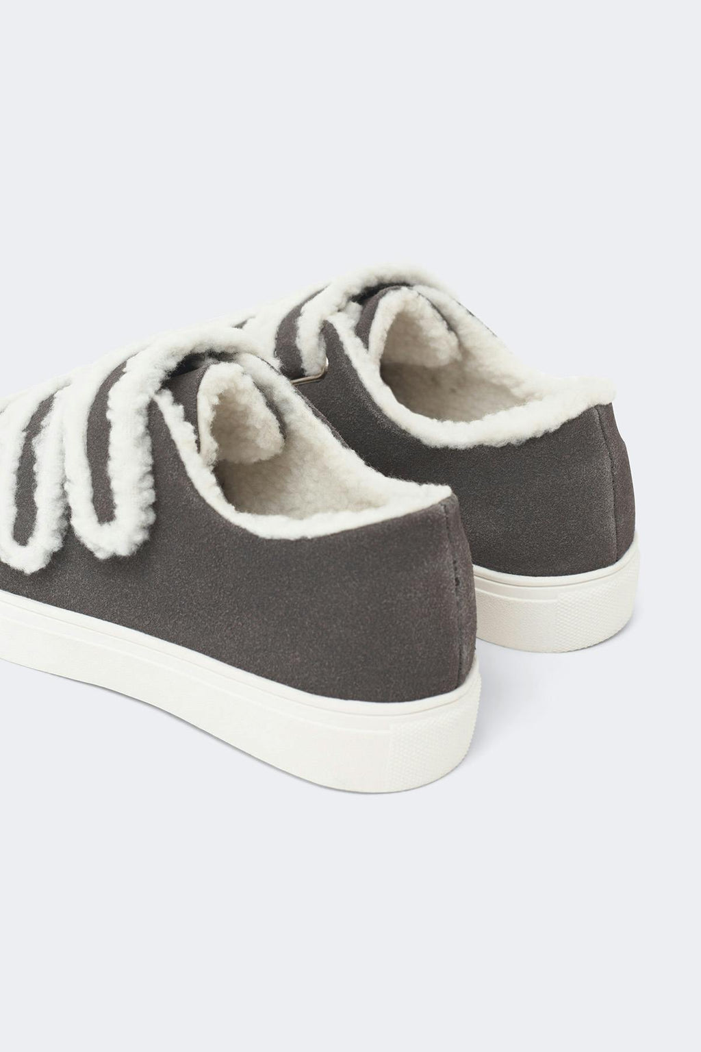 14+ teddy sneakers