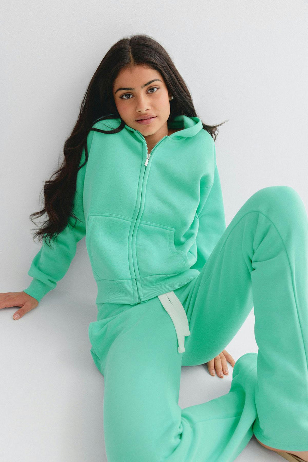 Y zip hoodie