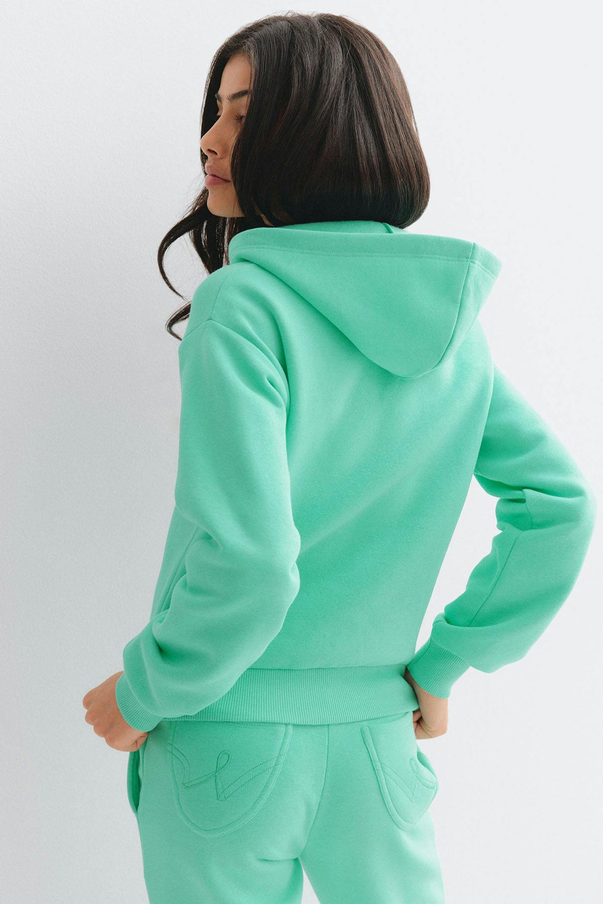 Y zip hoodie