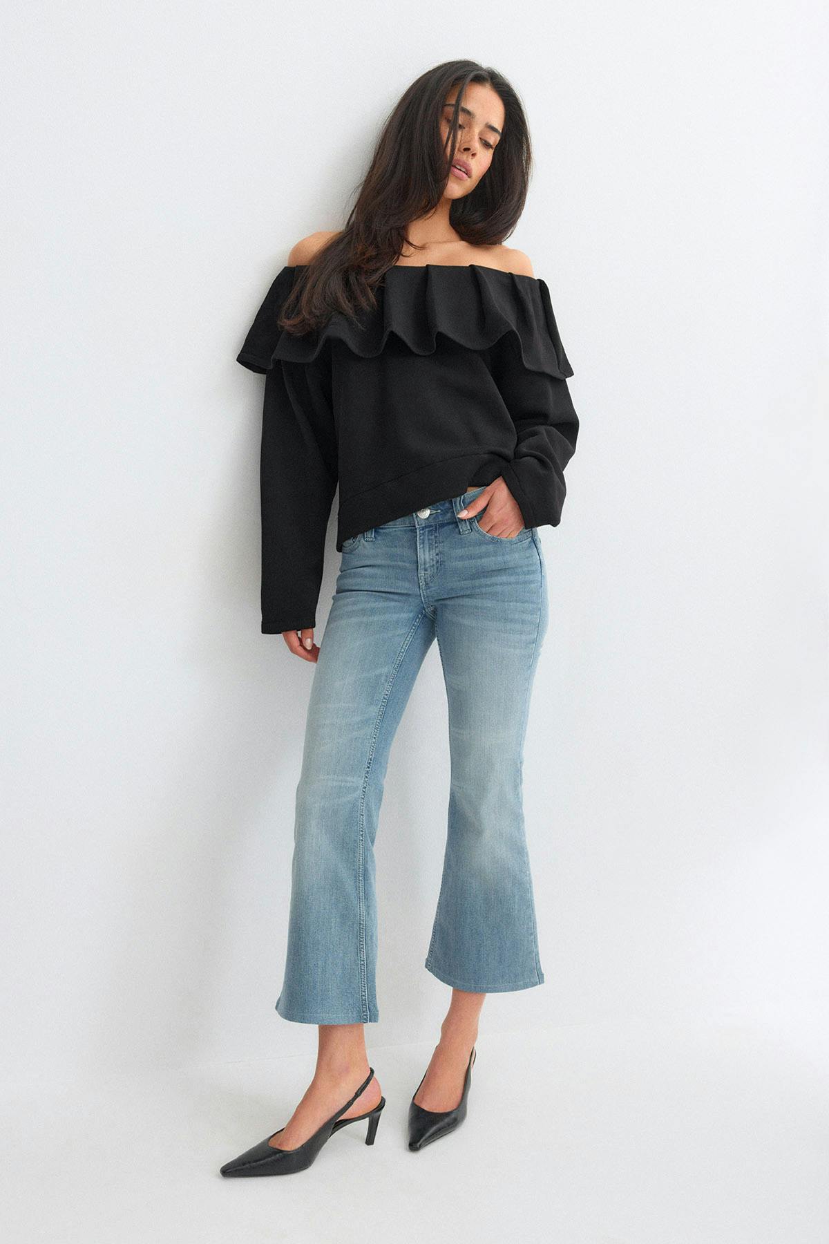 Re tok off shoulder sweater