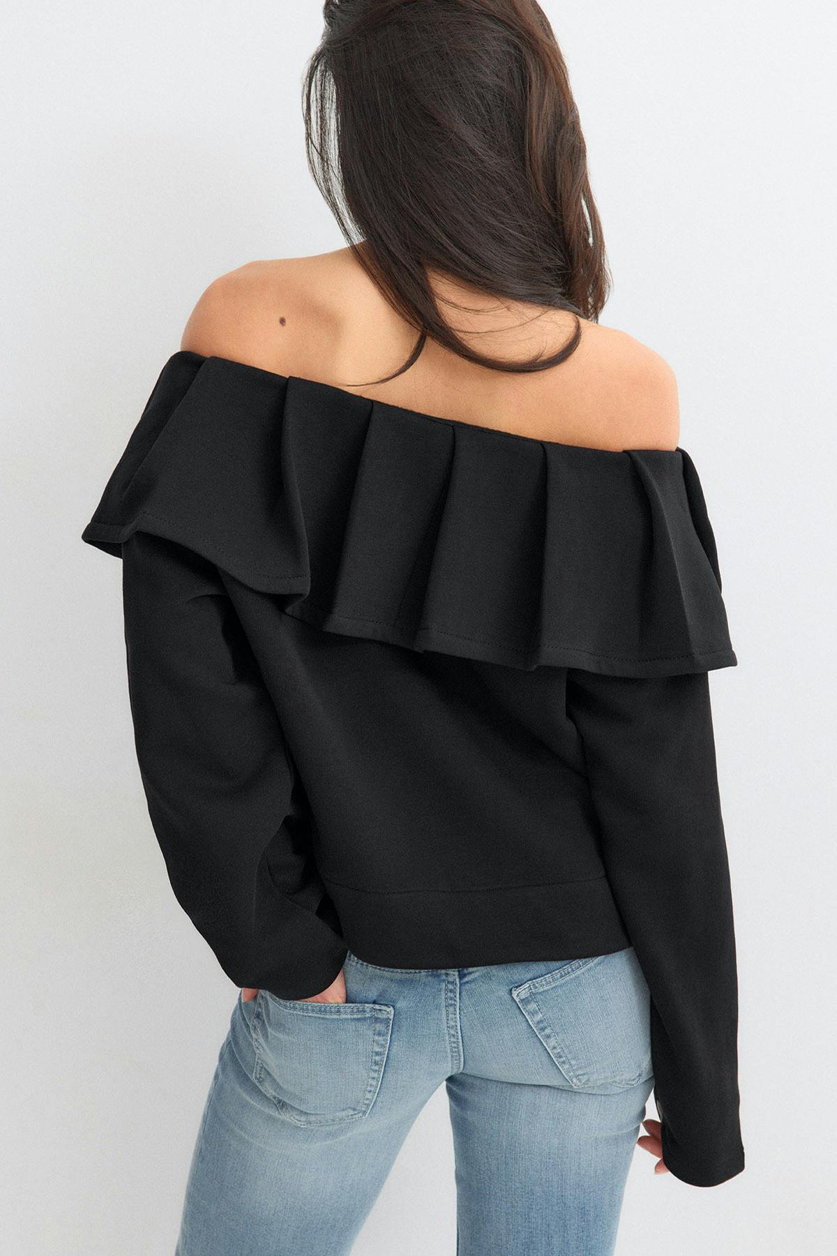 Re tok off shoulder sweater