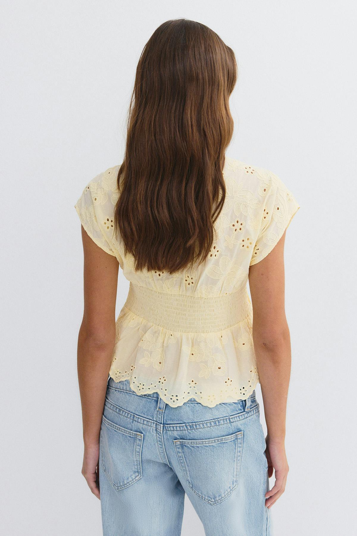 Broderie anglaise blouse