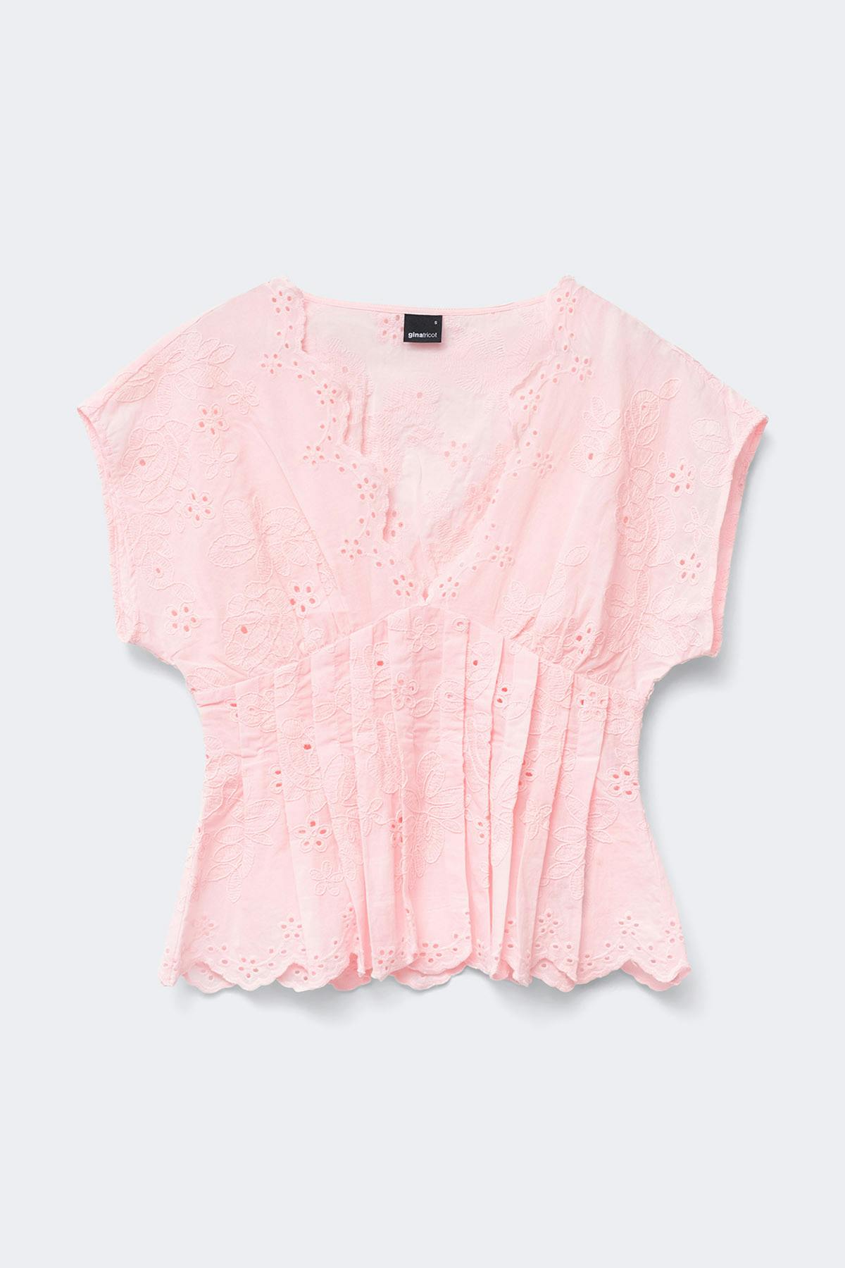 Broderie anglaise blouse