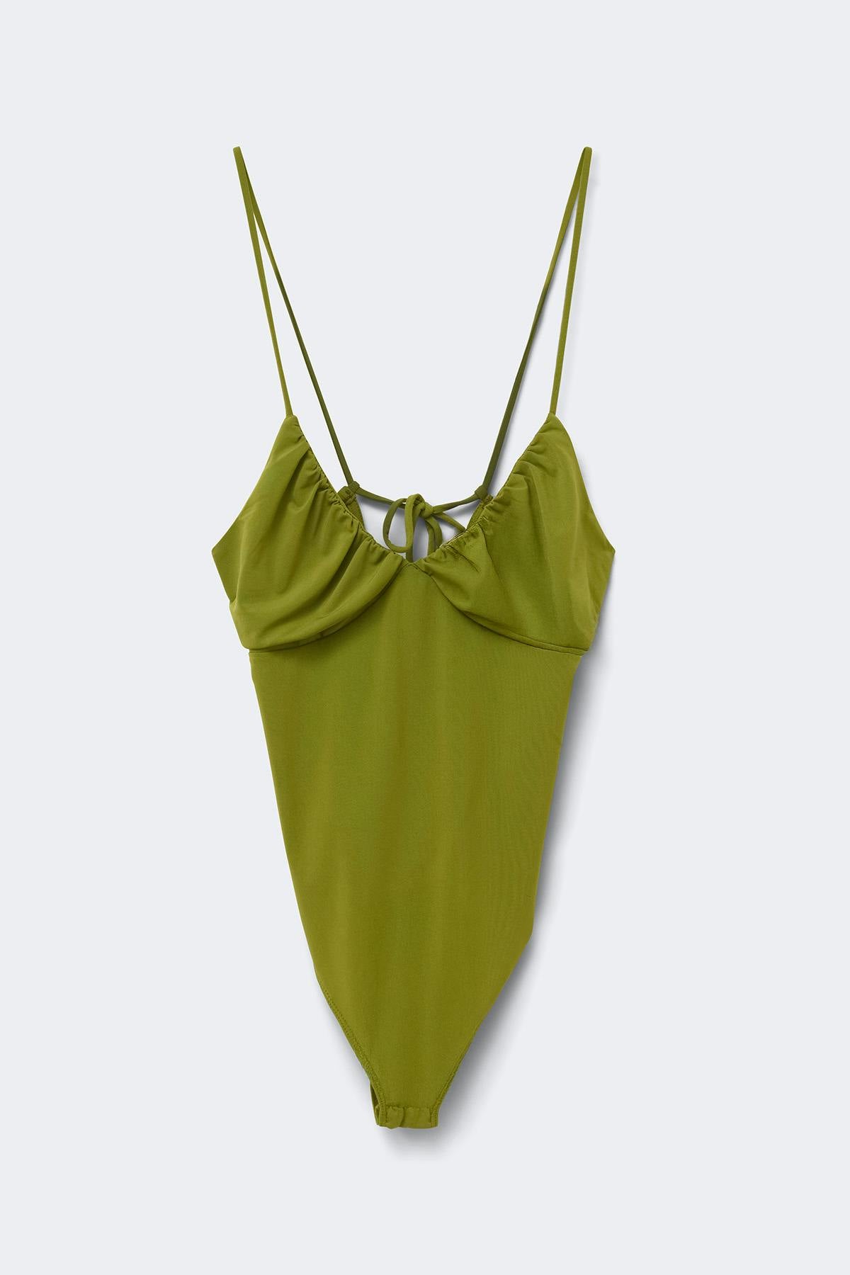 Ruched strap body