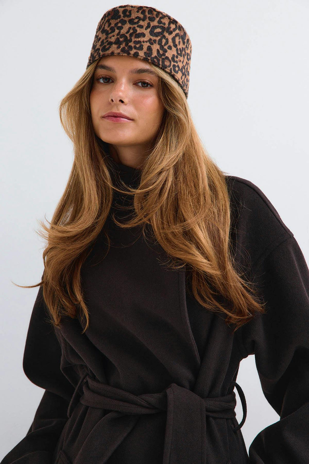 Pillbox hat