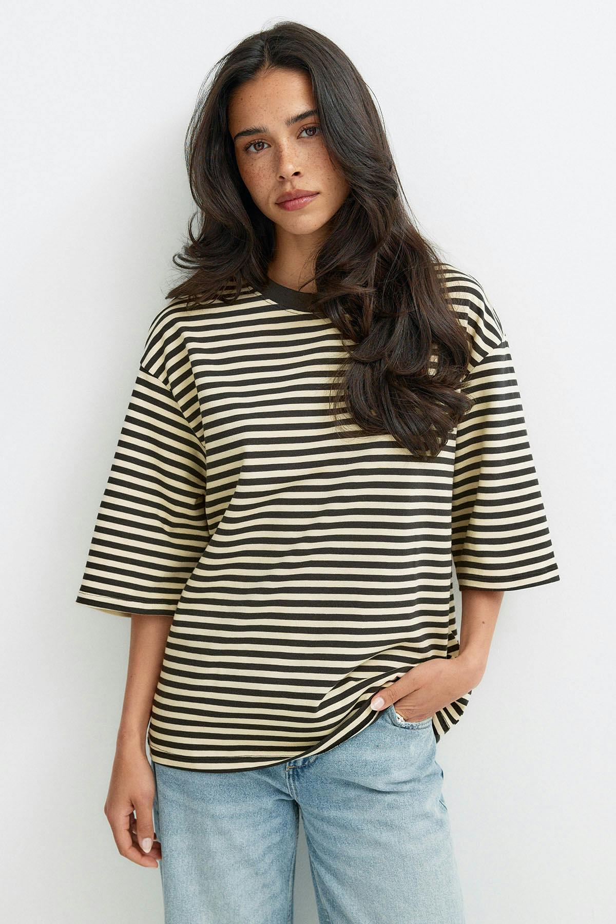 Short sleeve stripe tee