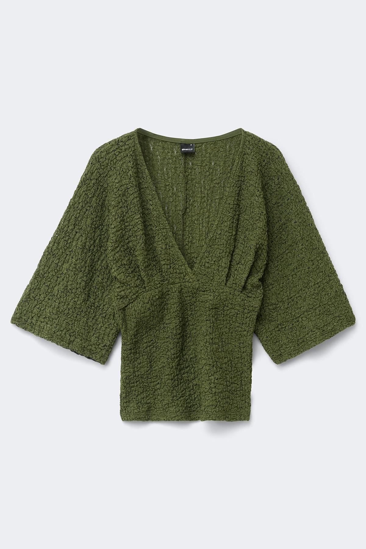 Textured v-neck top