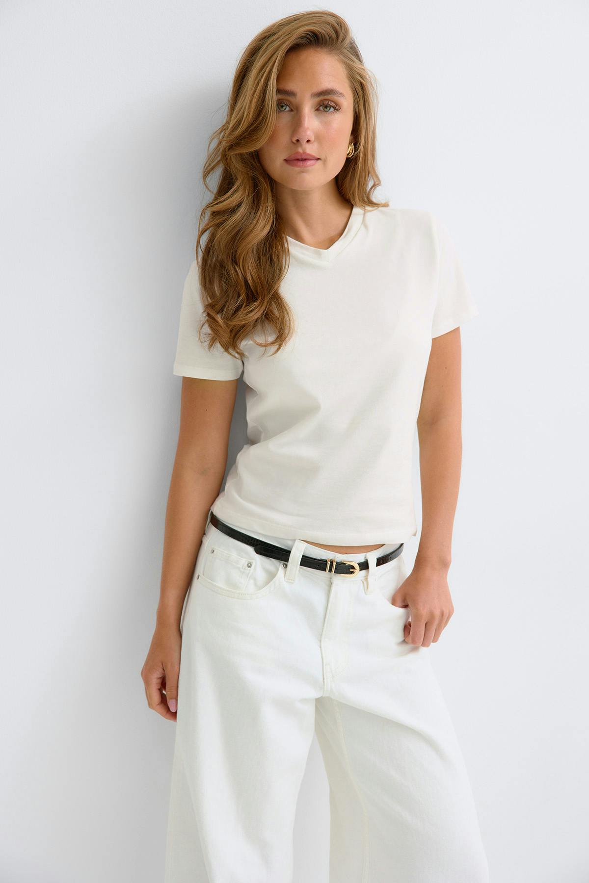 Baby v-neck tee